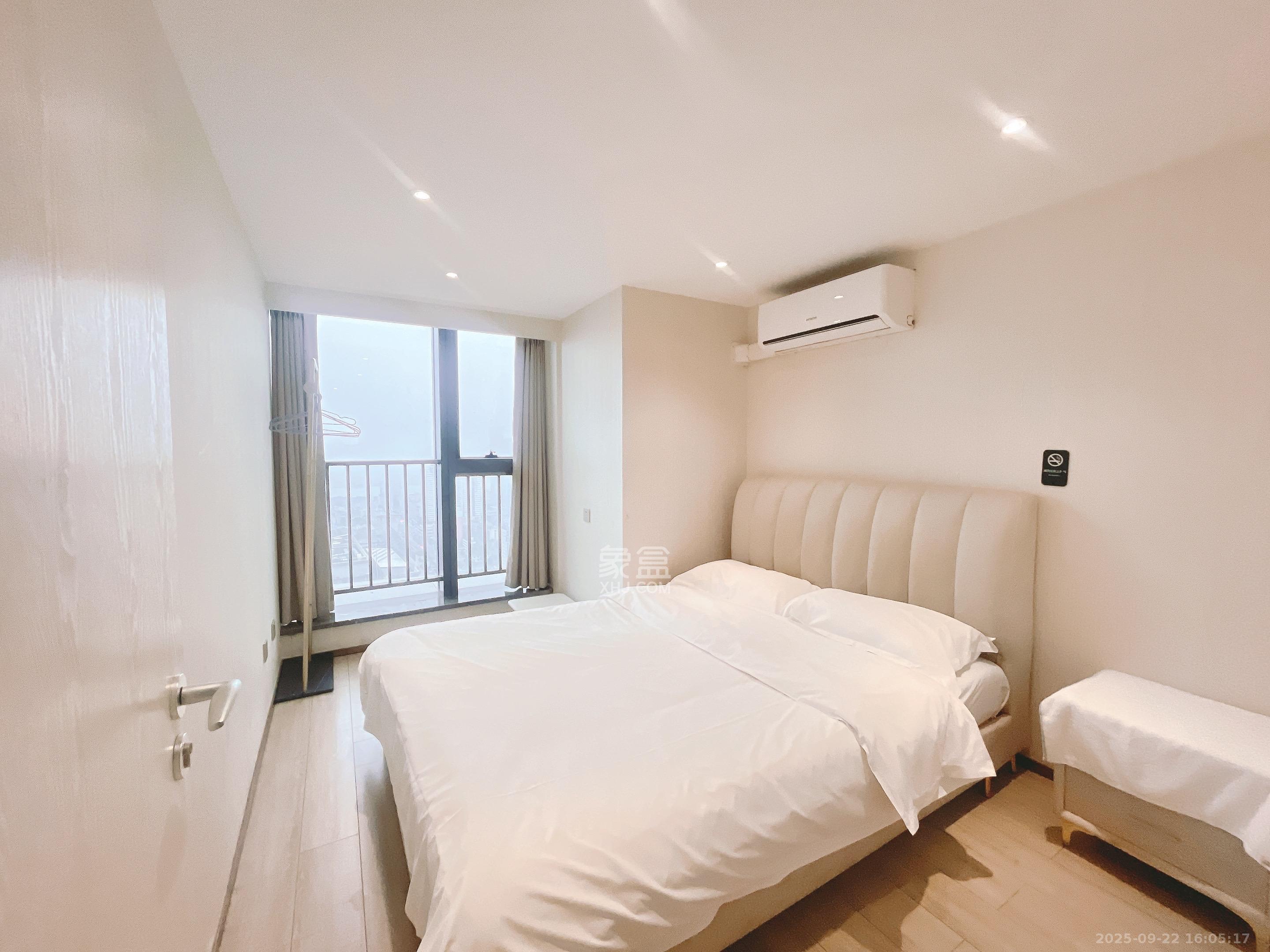 华远华时代  3室2厅2卫   3500.00元/月室内图