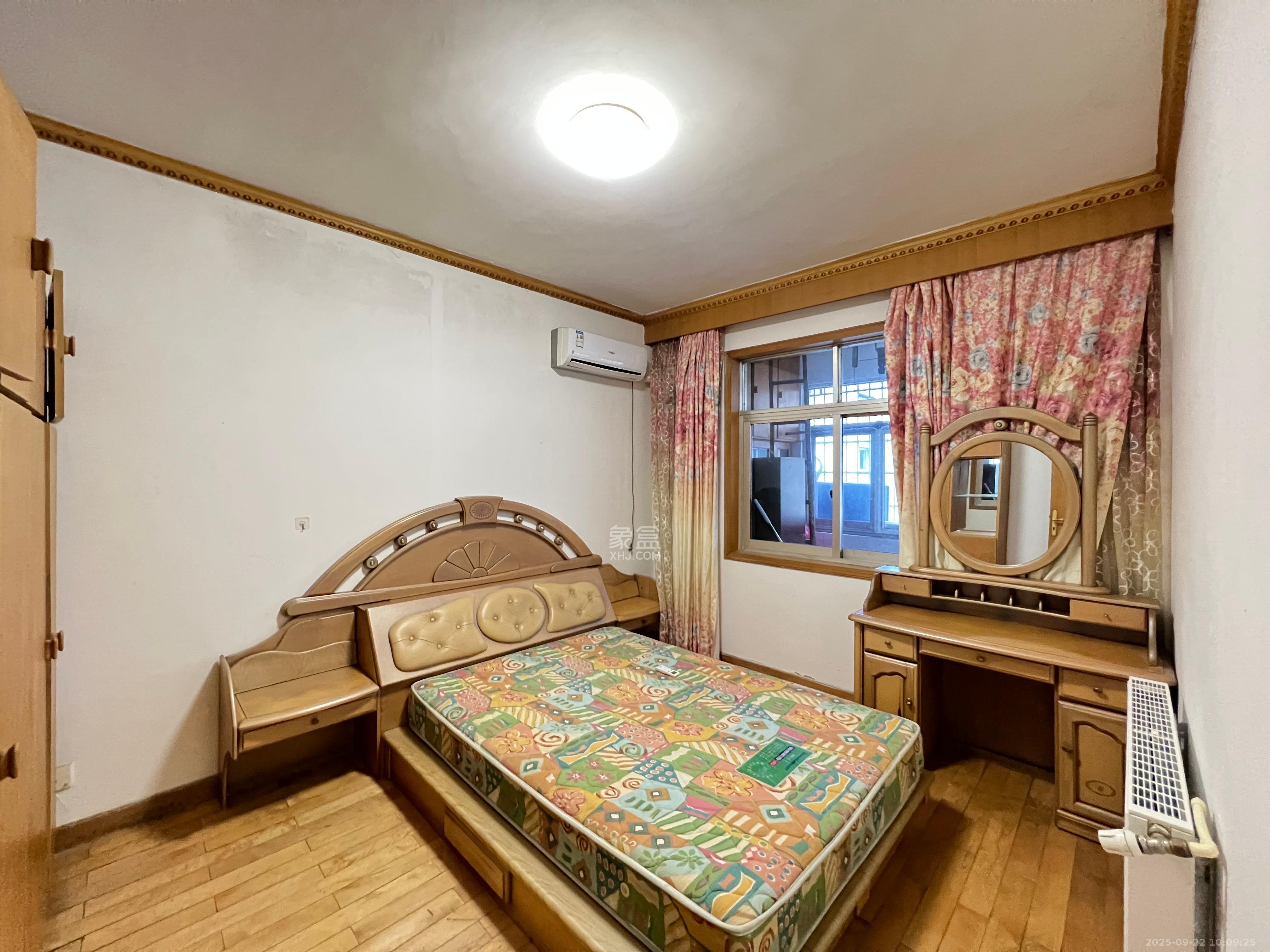 通发公寓 2室2厅1卫 1600.0元/月 通发公寓 2室2厅1卫 1600.0元/月室内图