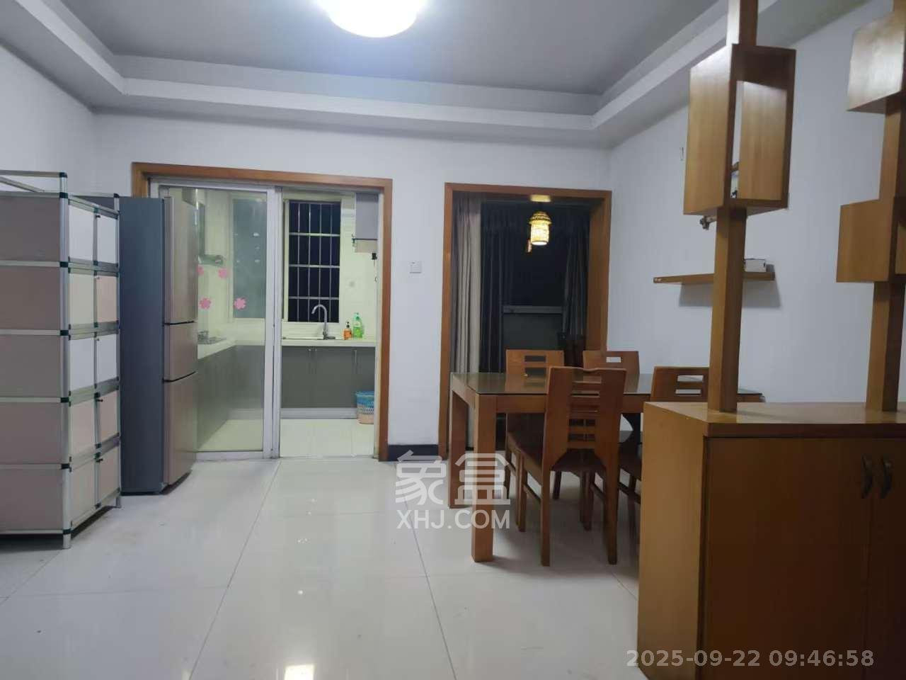 幸福里(幸福里一期) 3室2厅1卫 2100.0元/月 幸福里(幸福里一期) 3室2厅1卫 2100.0元/月室内图