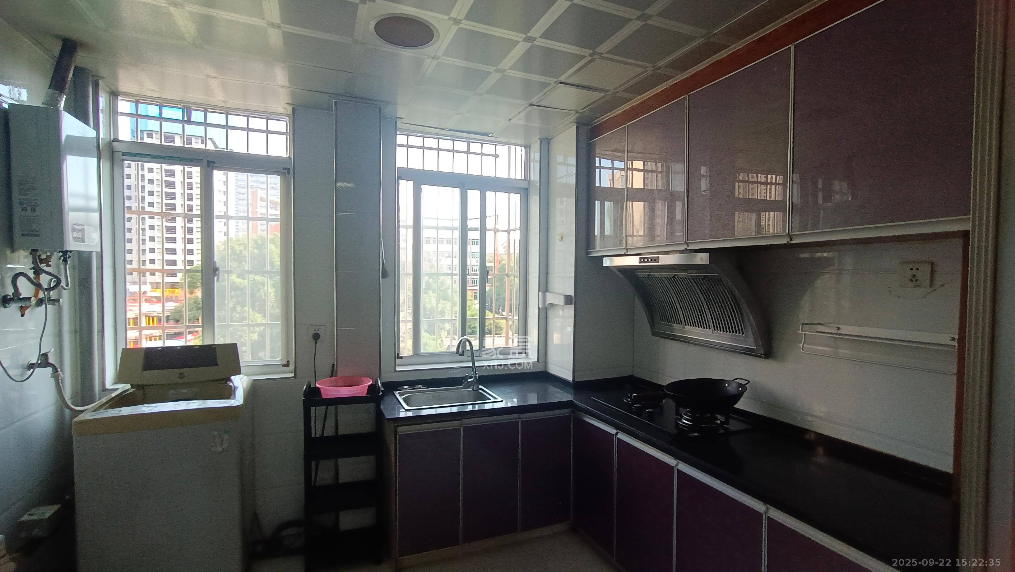 星城新宇月雅苑（月塘小区）  2室1厅1卫    1600.0元/月室内图