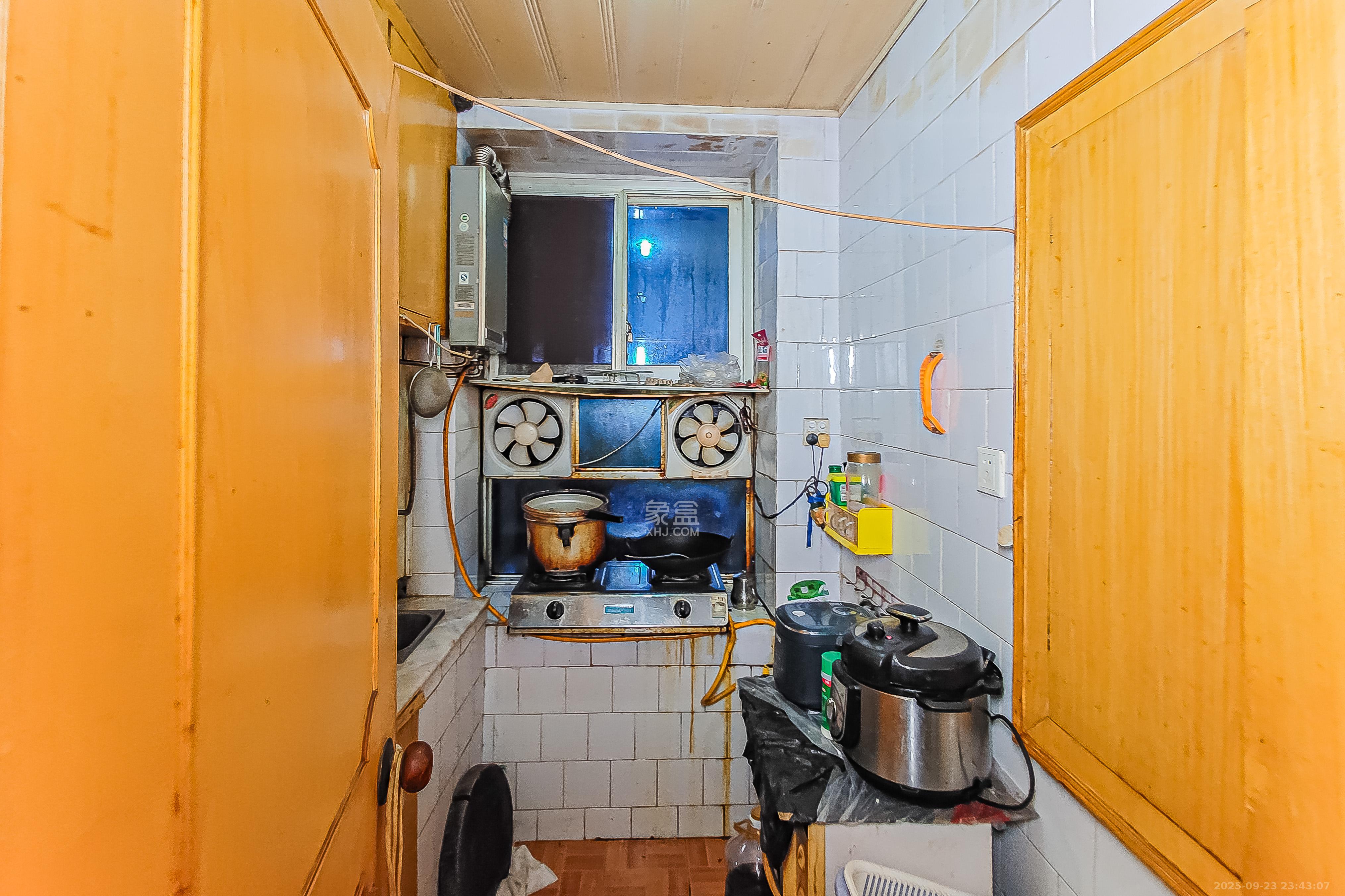 上人民医院宿舍/省人民医院宿舍(产权下麻园湾77号) 2室1厅1卫 37.0万 上人民医院宿舍/省人民医院宿舍(产权下麻园湾77号) 2室1厅1卫 37.0万厨房