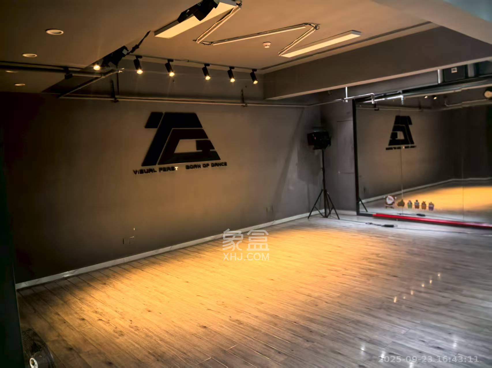 英祥春天 1室1厅1卫 5000.0元/月 英祥春天 1室1厅1卫 5000.0元/月室内图