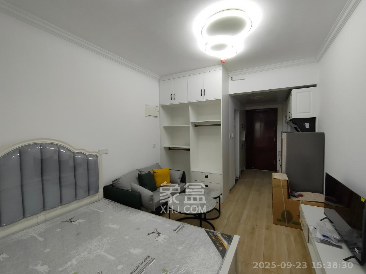 碧桂园城市之光 1室1厅1卫 1600.0元/月 碧桂园城市之光 1室1厅1卫 1600.0元/月室内图