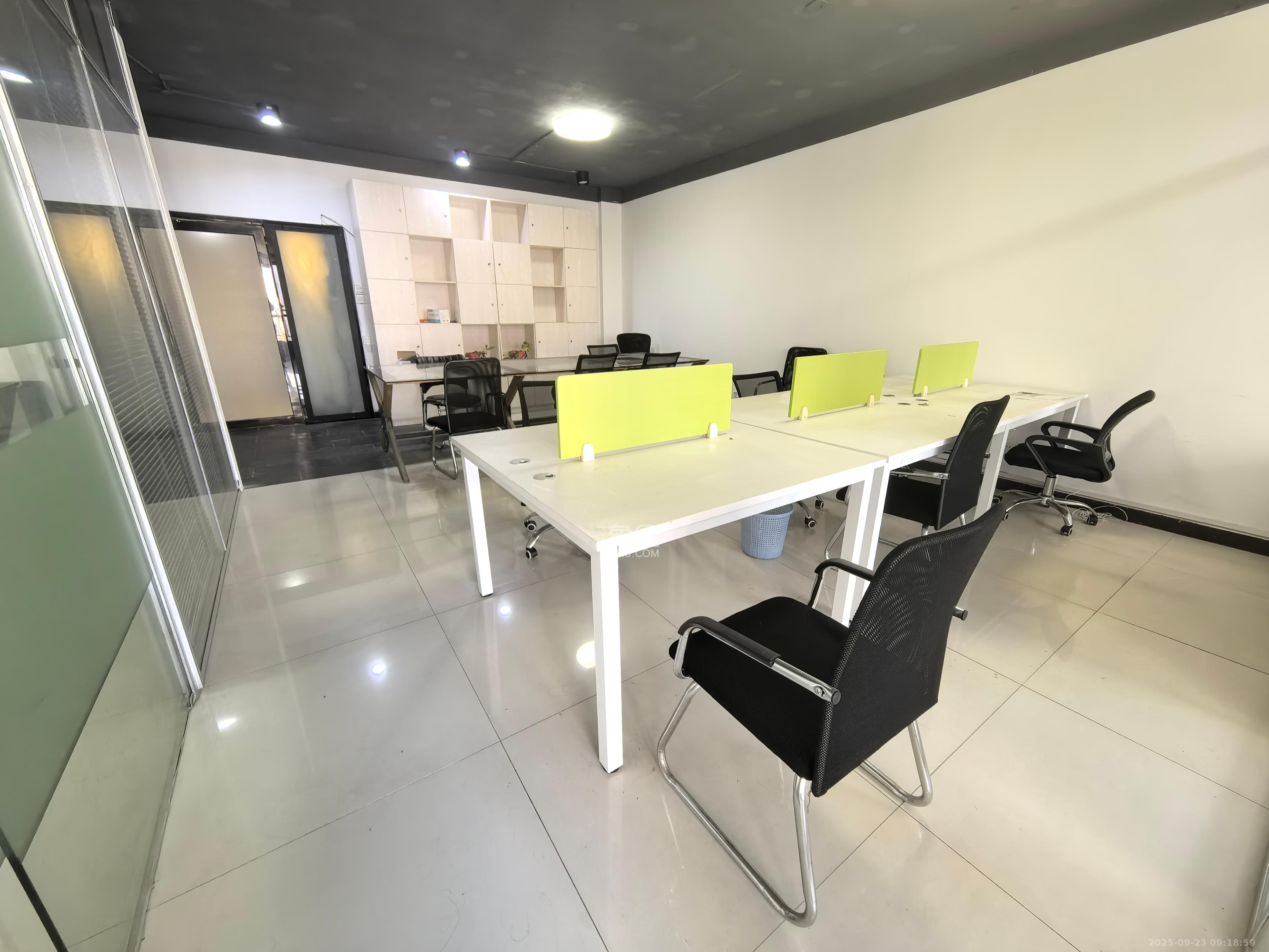 和庄 3室1厅1卫 1900.0元/月 和庄 3室1厅1卫 1900.0元/月室内图