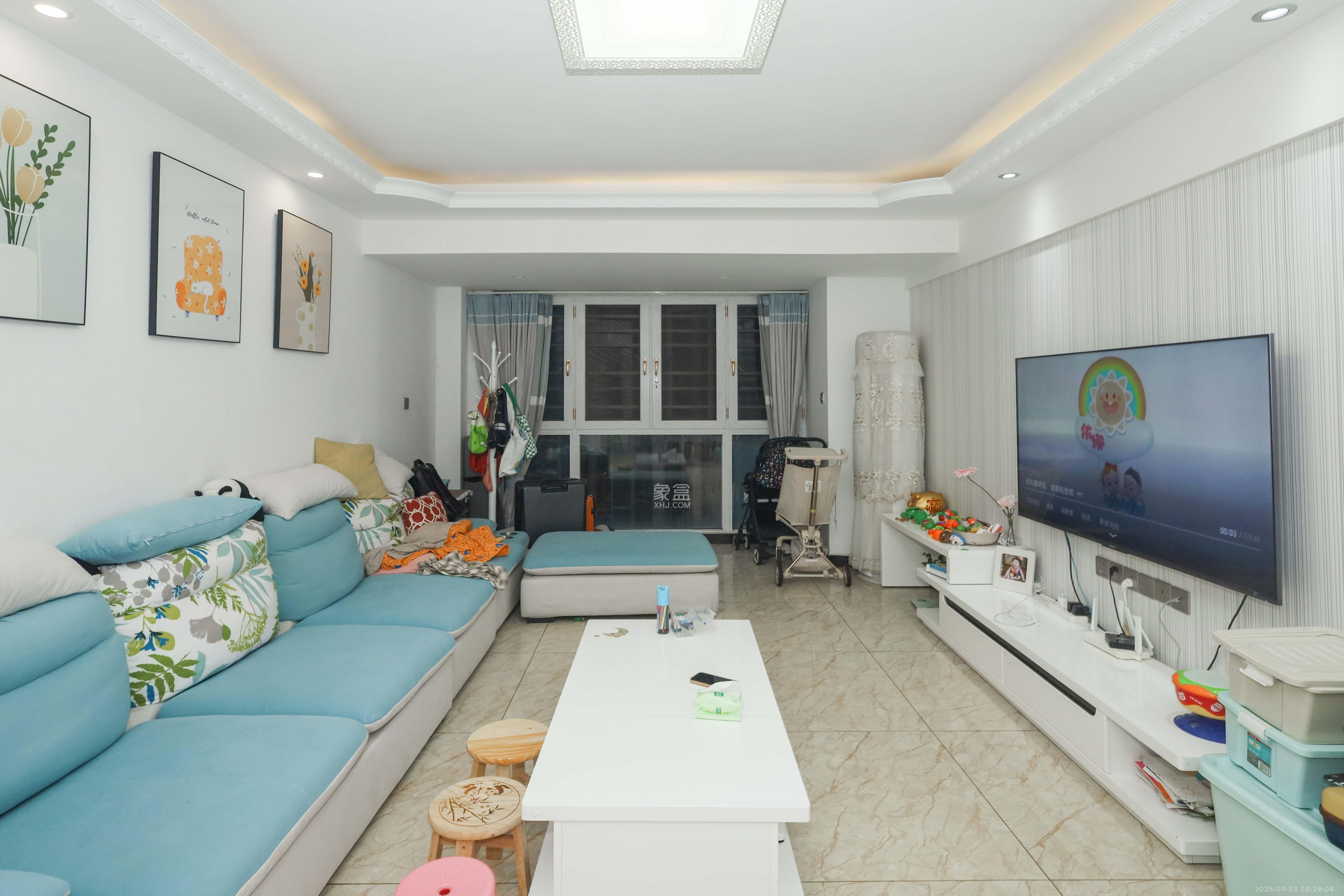 梅溪鑫苑名家 3室2厅2卫 108.0万 梅溪鑫苑名家 3室2厅2卫 108.0万客厅