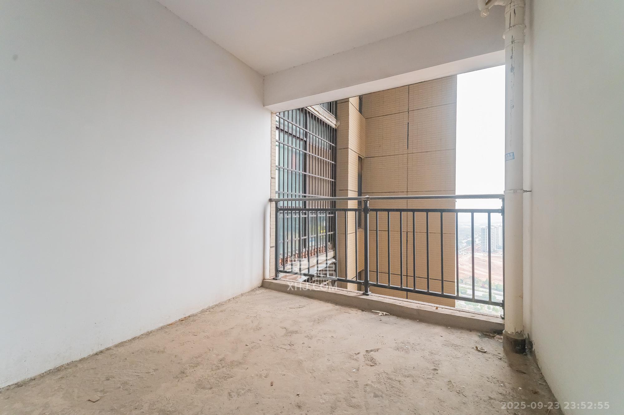 国泰九龙湾 3室2厅1卫 67.5万 国泰九龙湾 3室2厅1卫 67.5万其他