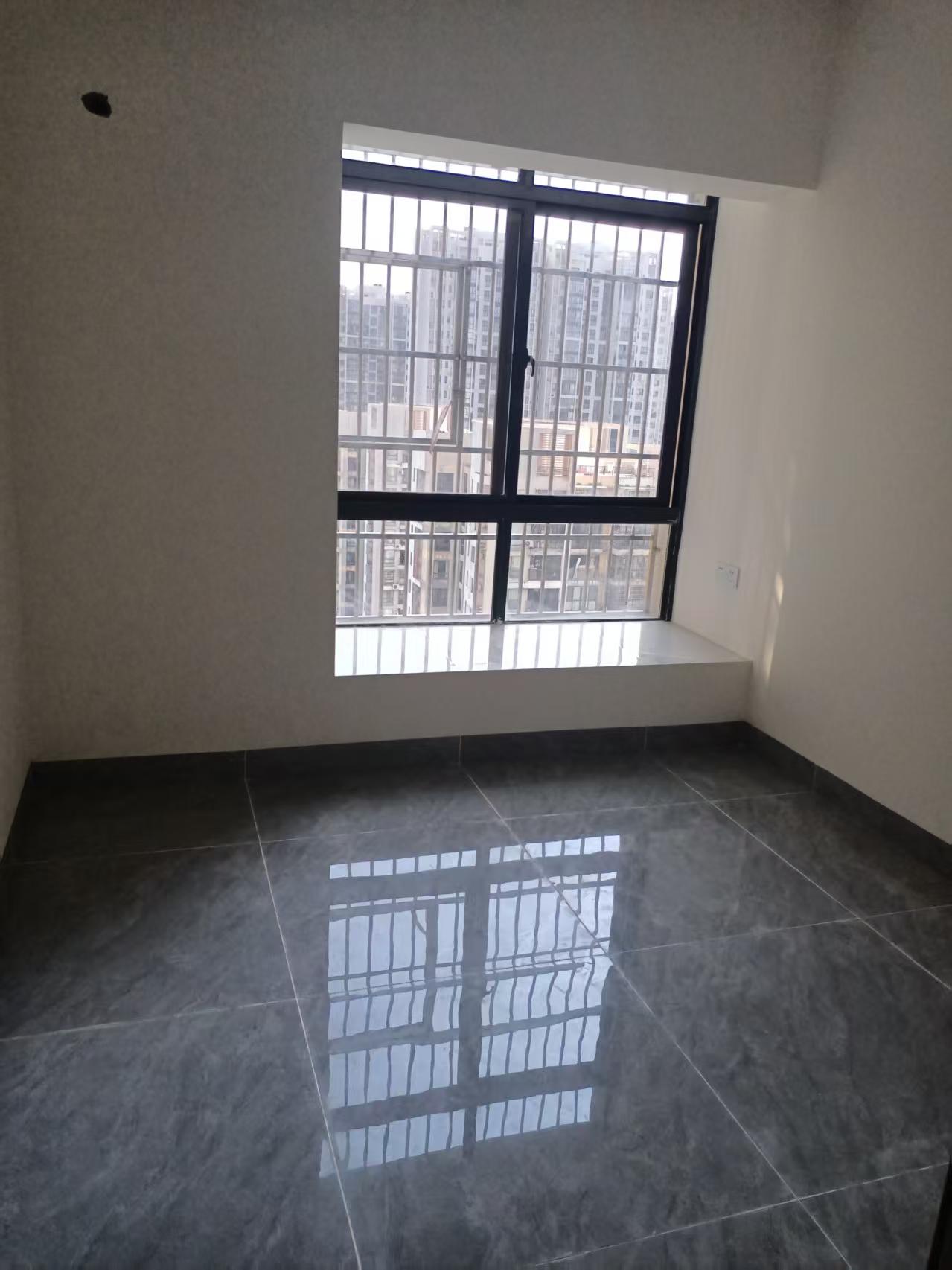 丘海警苑小区 3室2厅1卫 3000.0元/月 丘海警苑小区 3室2厅1卫 3000.0元/月室内图