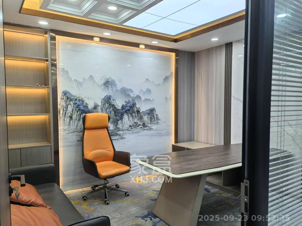 中隆国际大厦   256.0㎡      14000.0元/月室内图