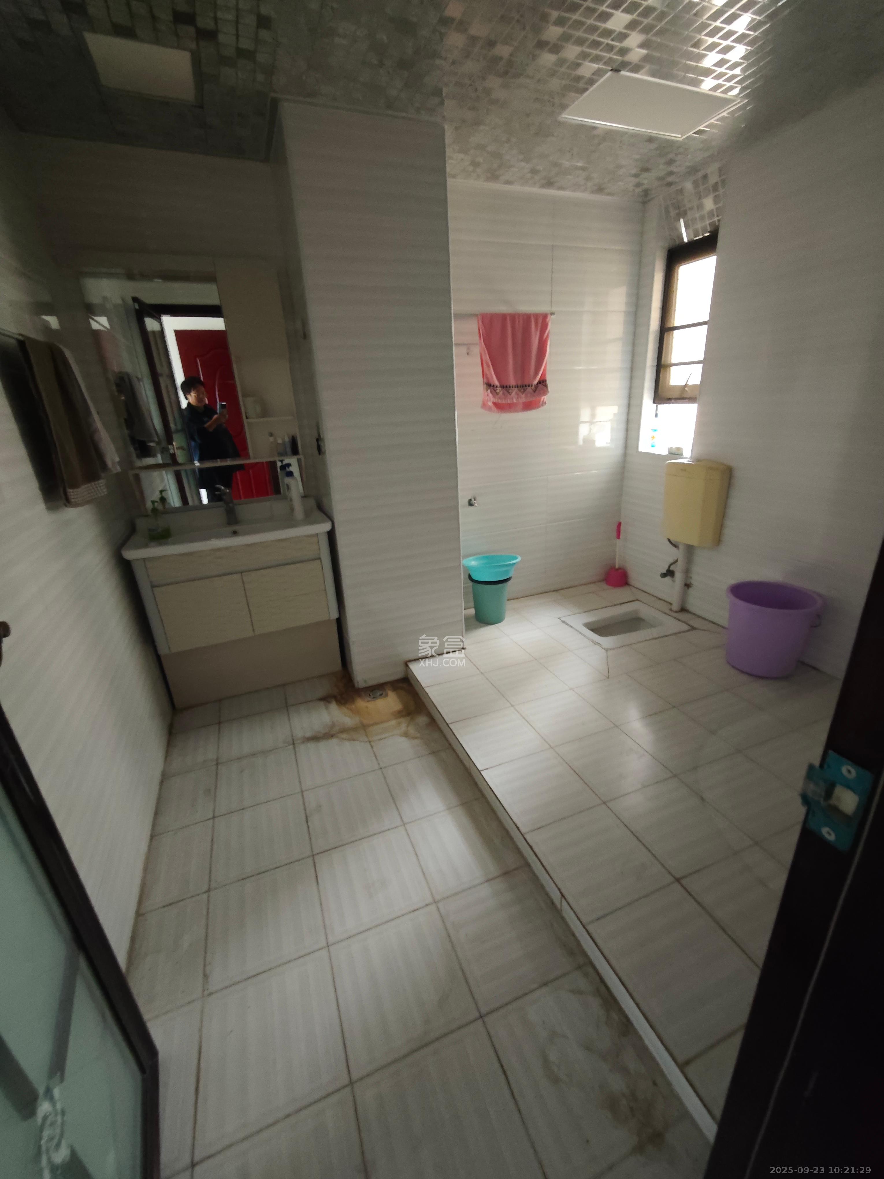 佳兆业水岸新都 3室2厅2卫 2000.0元/月 佳兆业水岸新都 3室2厅2卫 2000.0元/月室内图