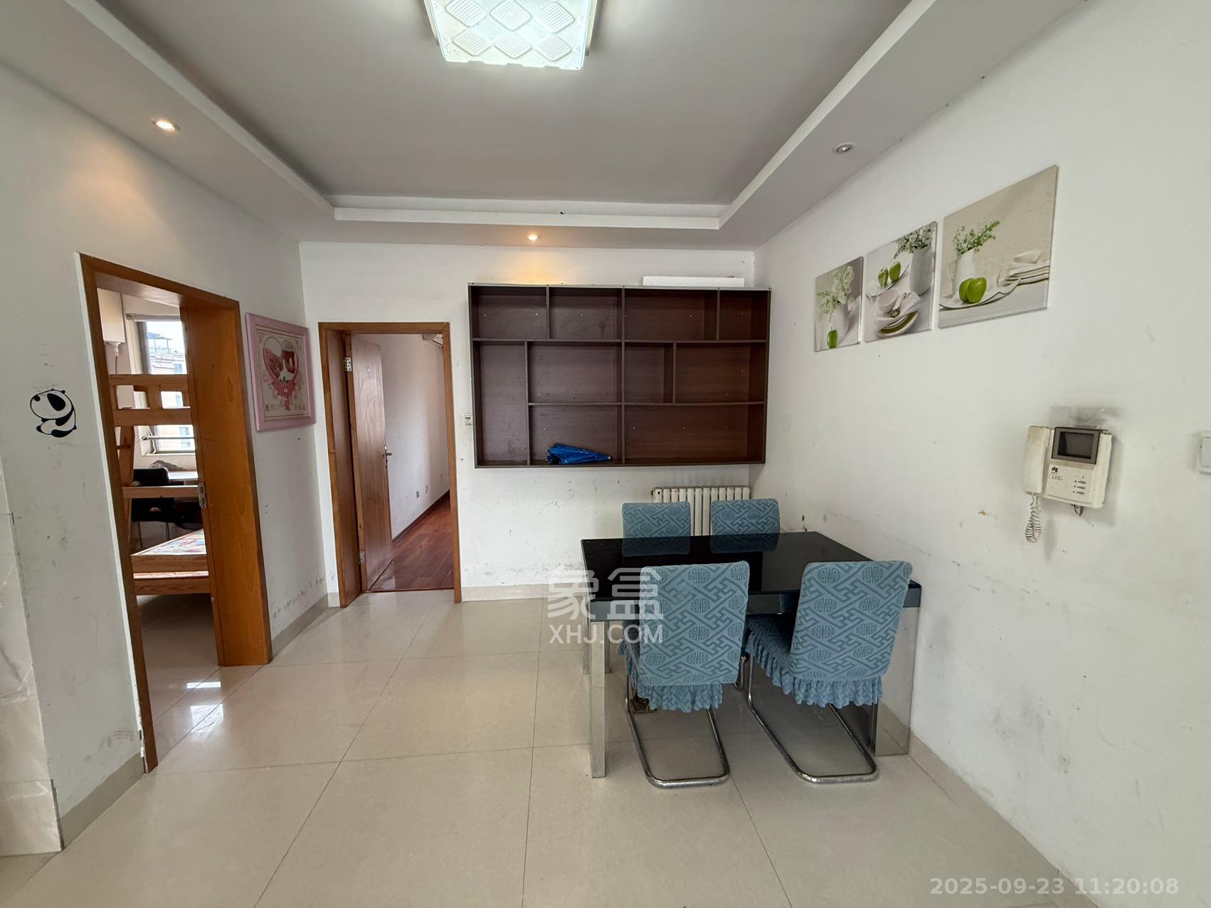 怡海星城 2室2厅1卫 1500.0元/月 怡海星城 2室2厅1卫 1500.0元/月室内图