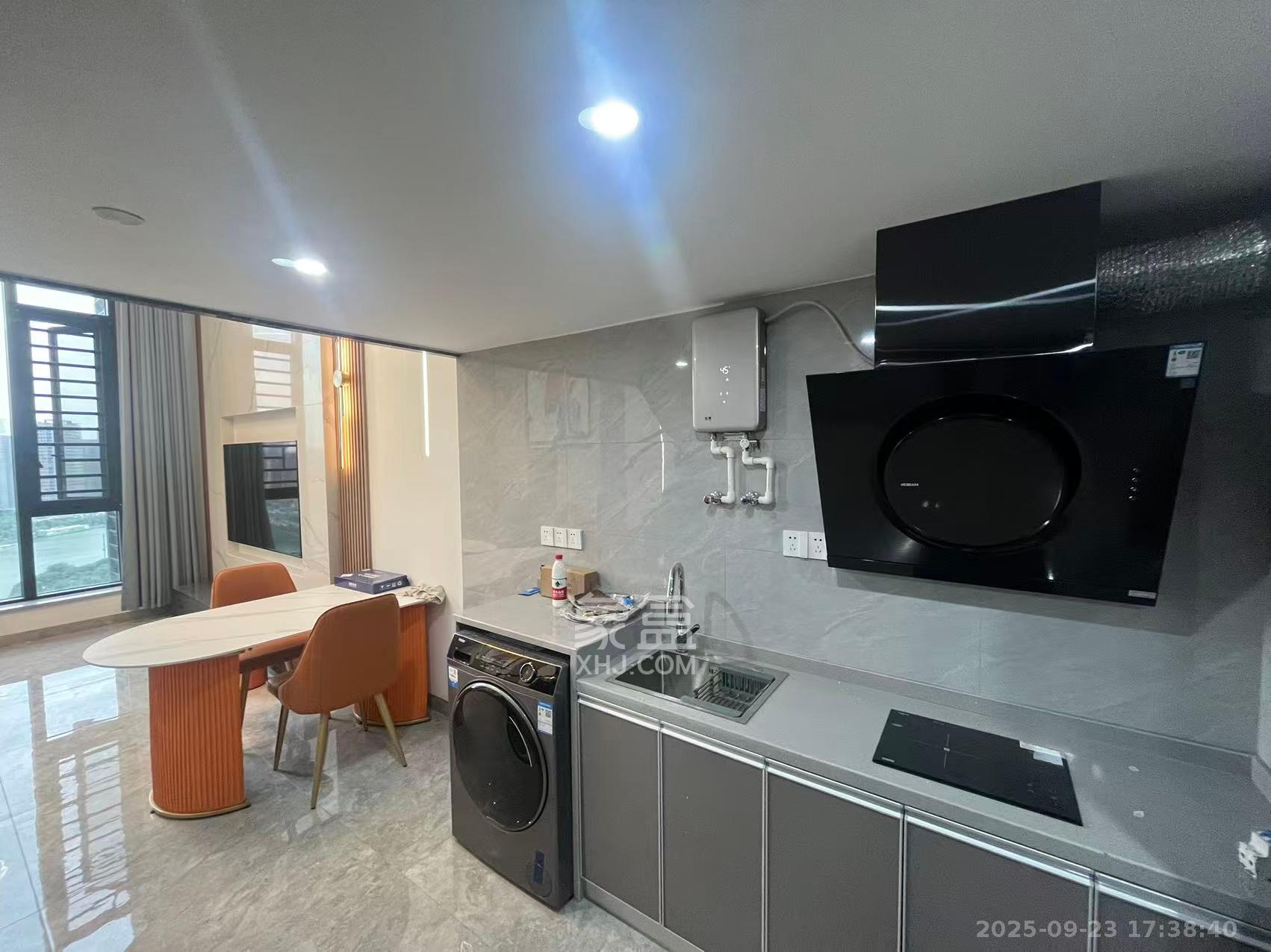 藏珑湖上公馆  1室0厅0卫    3400.0元/月室内图