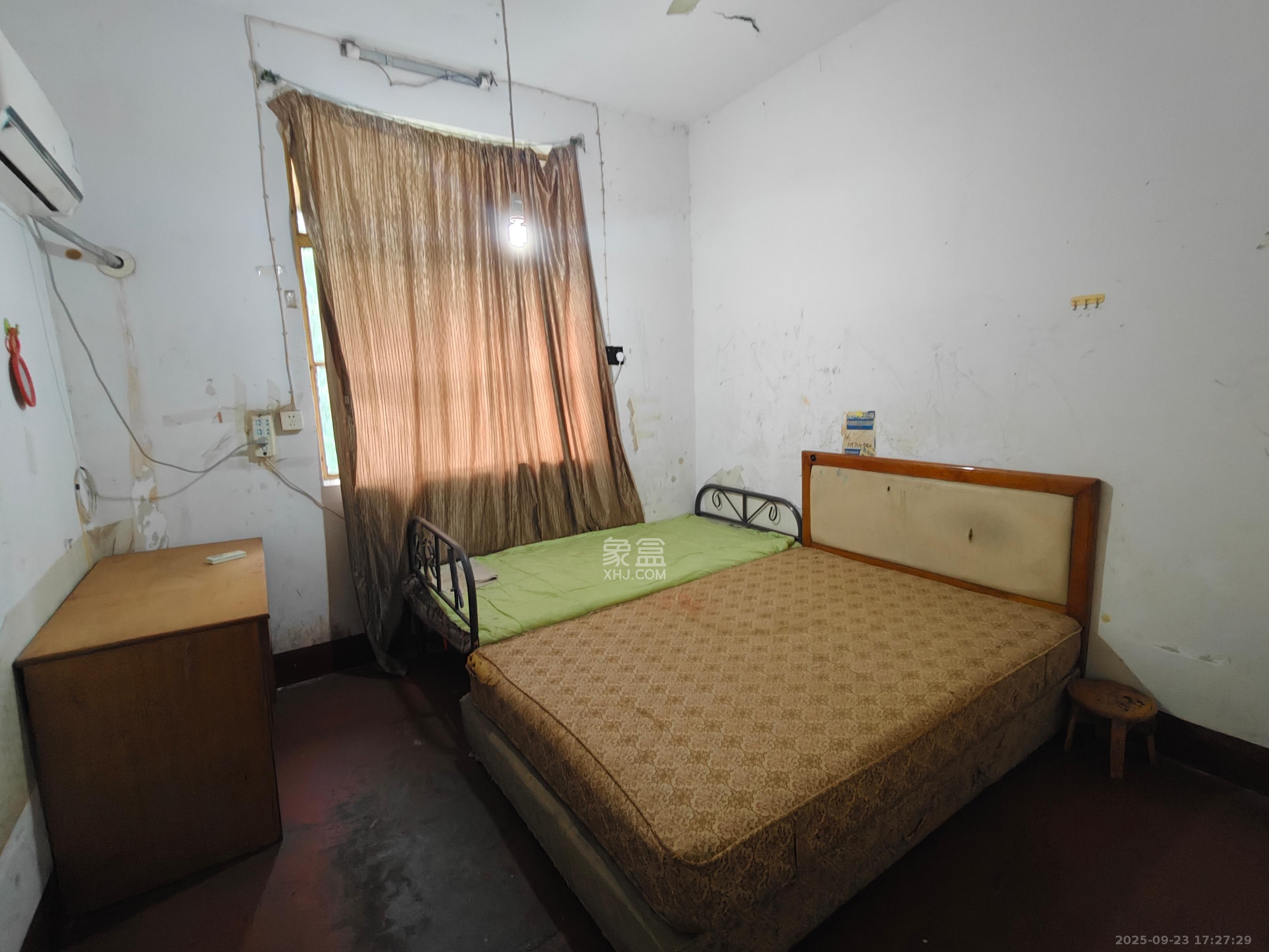 福乐名园  3室1厅1卫    1500.0元/月室内图