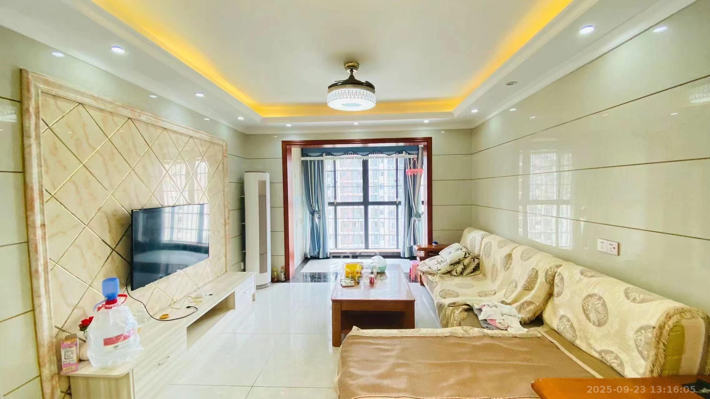 武广美誉 3室2厅1卫 2800.0元/月 武广美誉 3室2厅1卫 2800.0元/月室内图