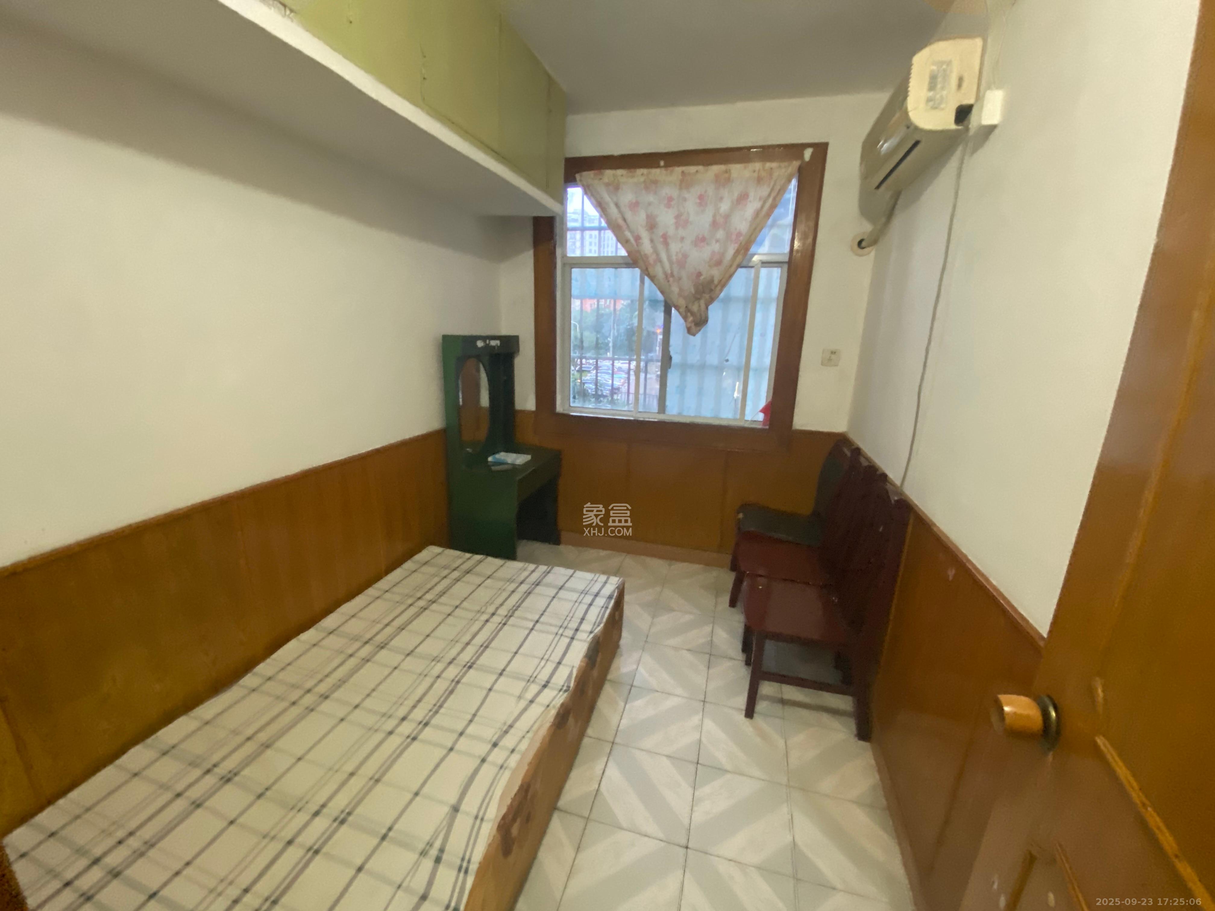 雨花亭省建六公司宿舍 2室1厅1卫 1000.0元/月 雨花亭省建六公司宿舍 2室1厅1卫 1000.0元/月室内图