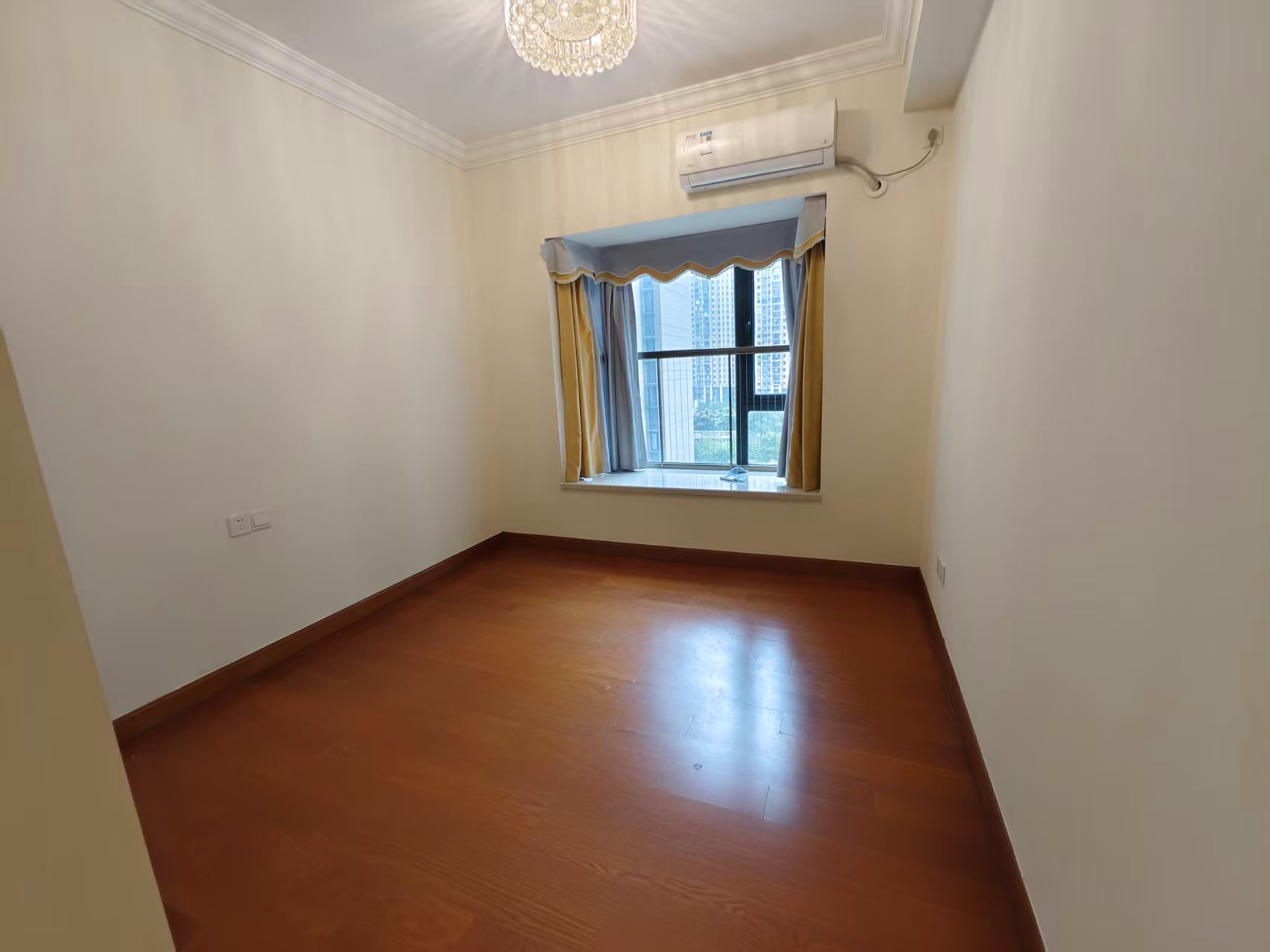 恒大华府 3室2厅2卫 69.0万 恒大华府 3室2厅2卫 69.0万室内图