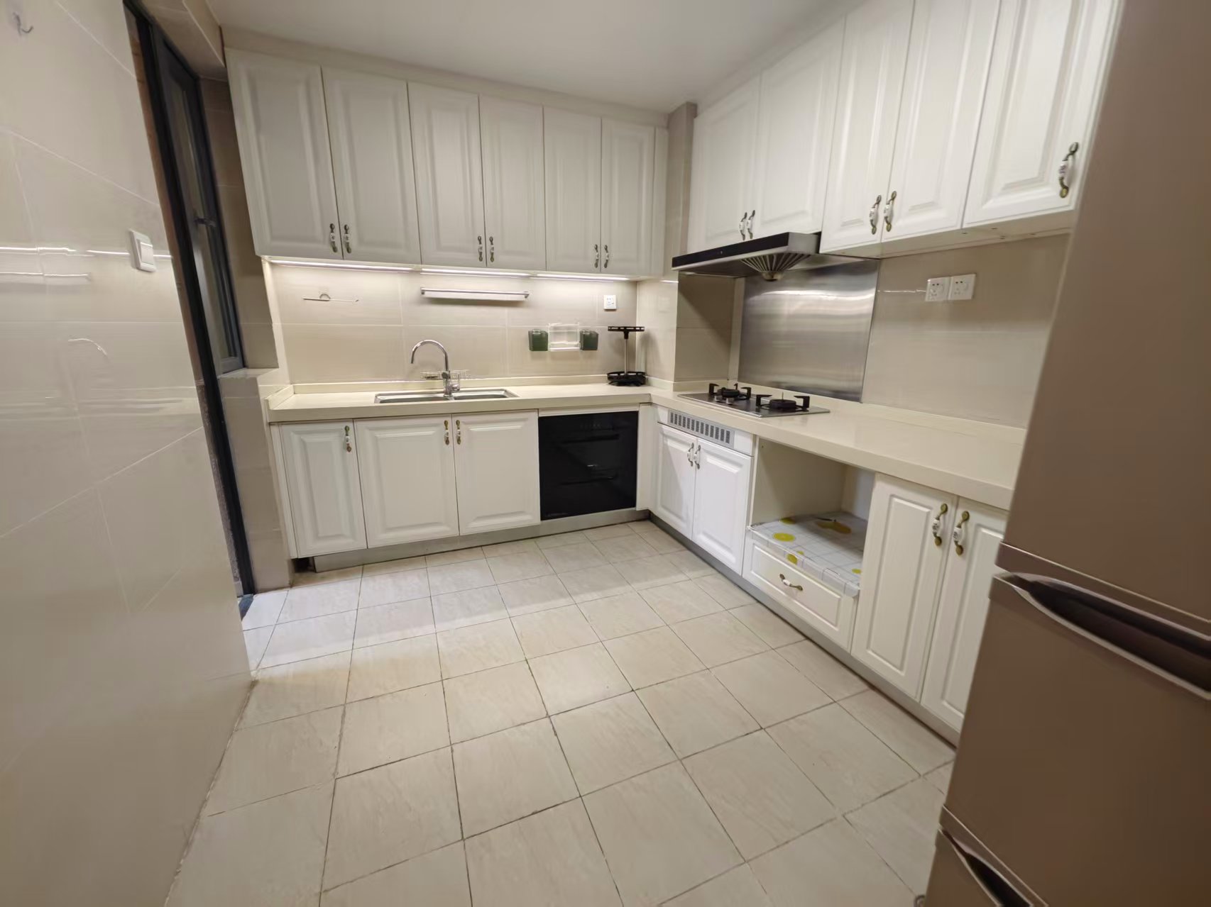 恒大华府 3室2厅2卫 69.0万 恒大华府 3室2厅2卫 69.0万室内图