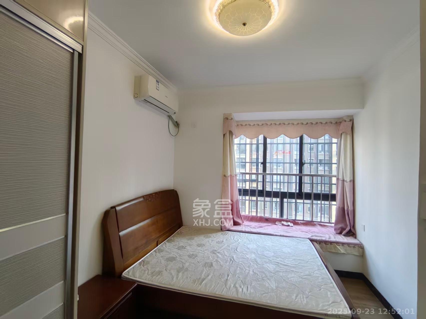 五矿格澜郡  3室2厅1卫    1800.0元/月室内图