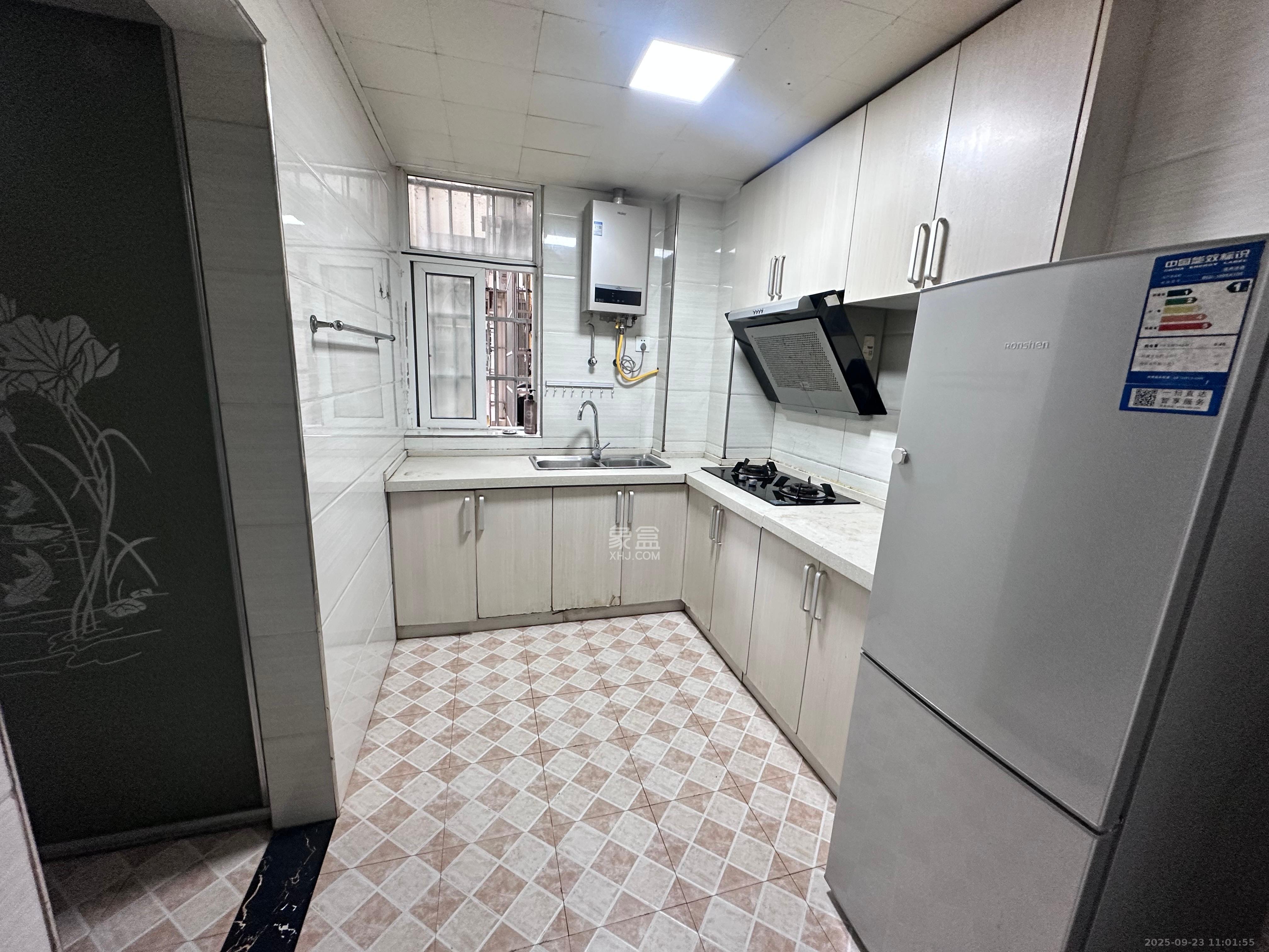 谷山乐园二期  2室2厅1卫    1900.0元/月室内图