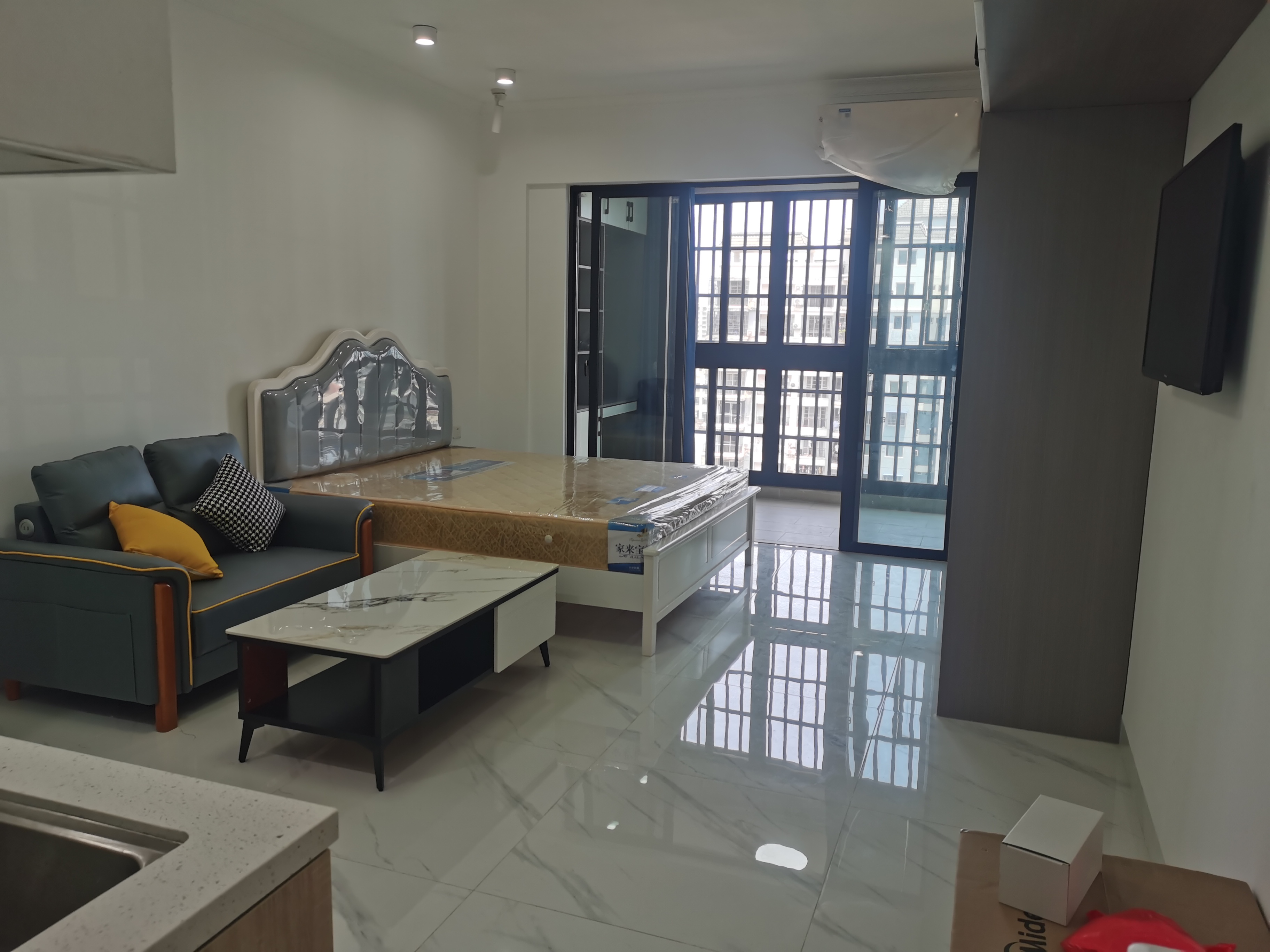 和谐家园(锦和广场) 1室0厅1卫 2500.0元/月 和谐家园(锦和广场) 1室0厅1卫 2500.0元/月室内图