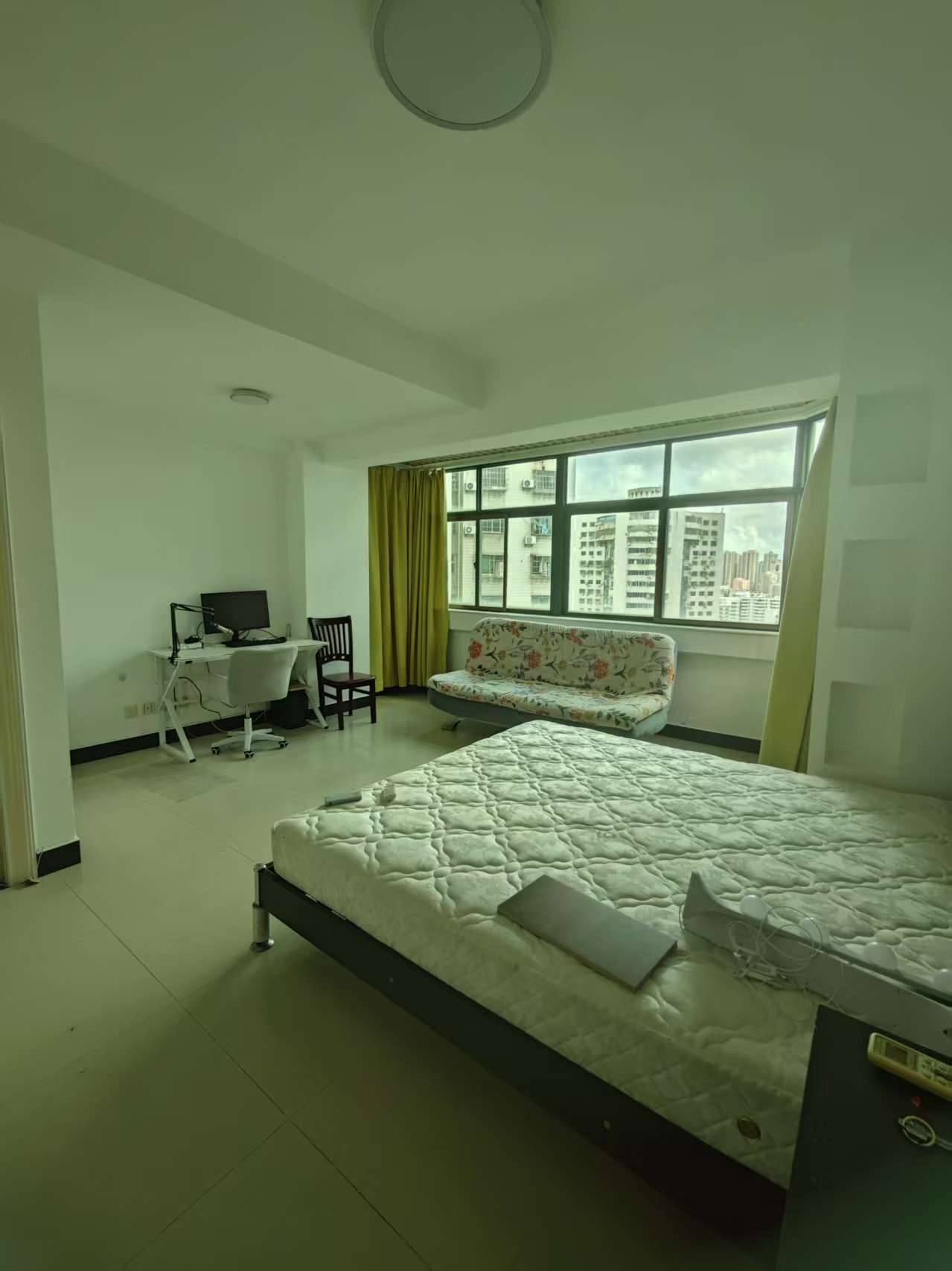 怡景花园  3室2厅2卫    2500.0元/月室内图