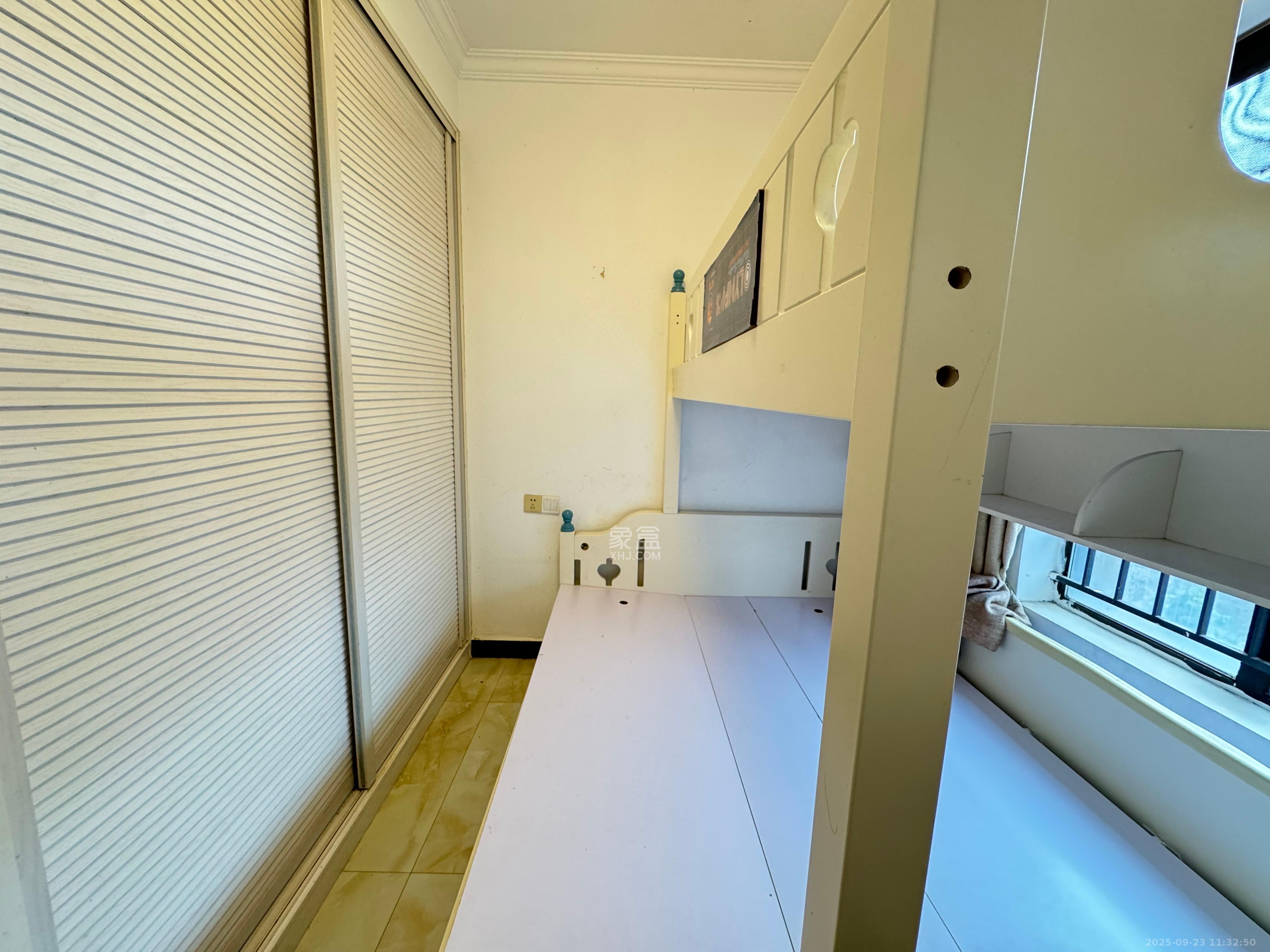 协信星澜汇 3室2厅2卫 2800.0元/月 协信星澜汇 3室2厅2卫 2800.0元/月室内图