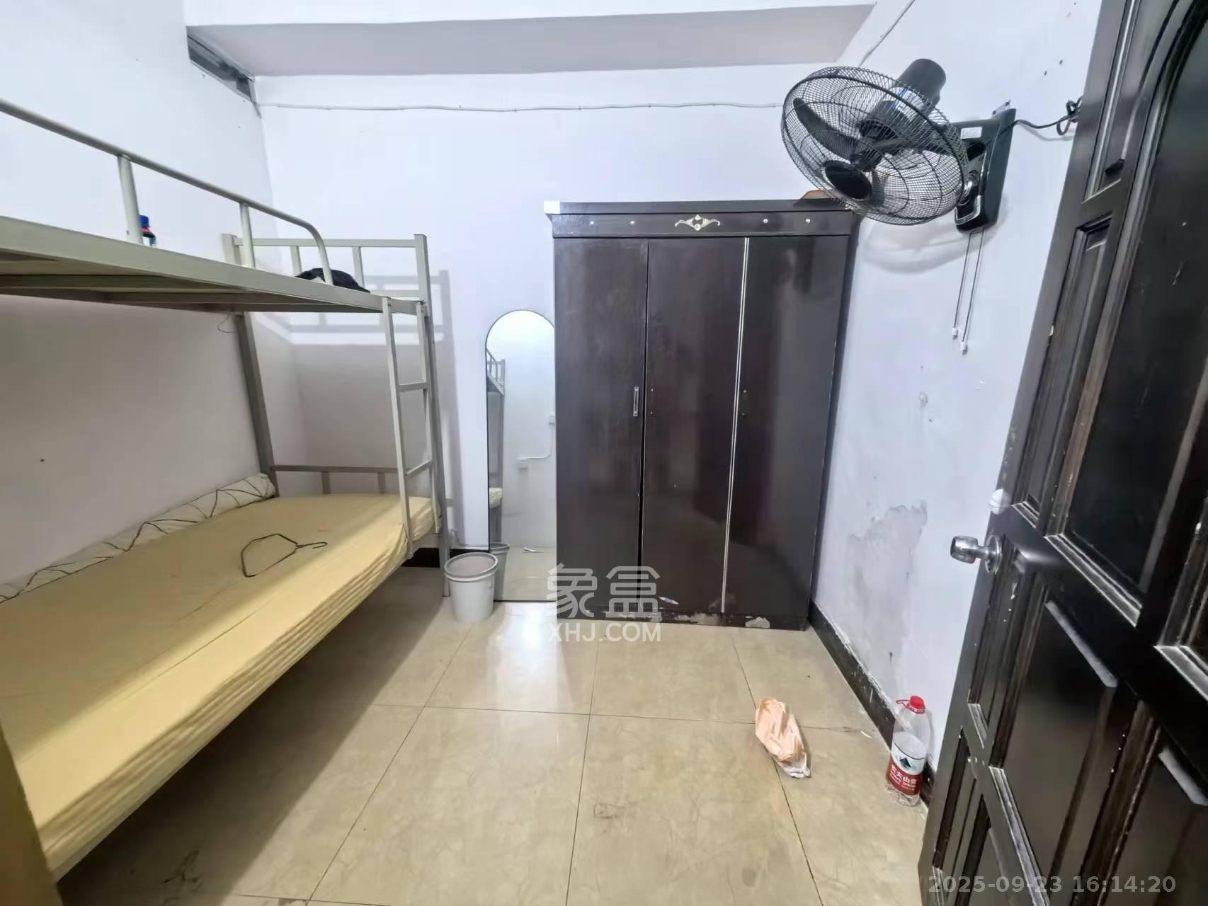 福临阁 3室2厅1卫 2500.0元/月 福临阁 3室2厅1卫 2500.0元/月室内图