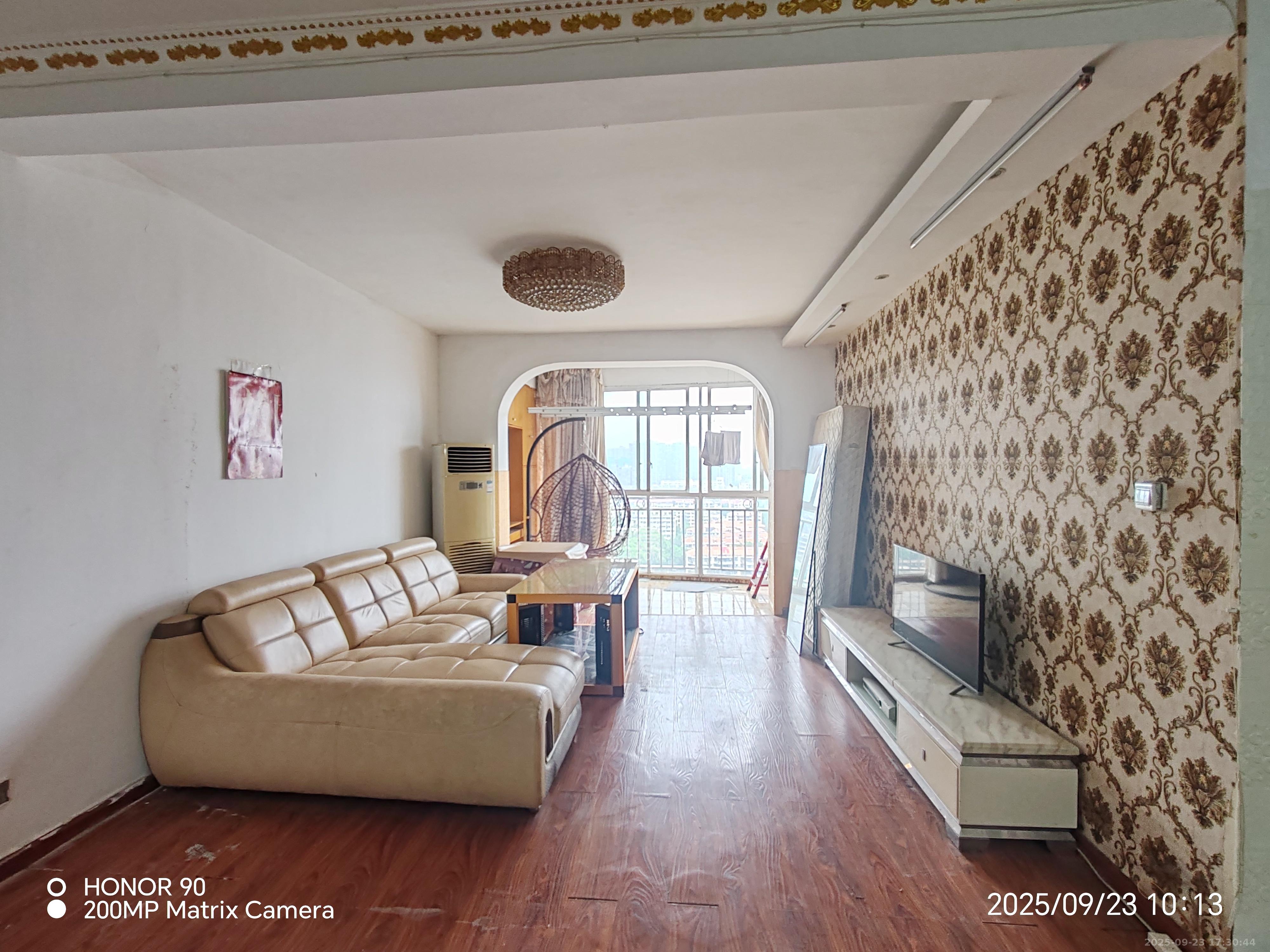 书香名邸  3室2厅1卫    2700.0元/月 书香名邸  3室2厅1卫    2700.0元/月