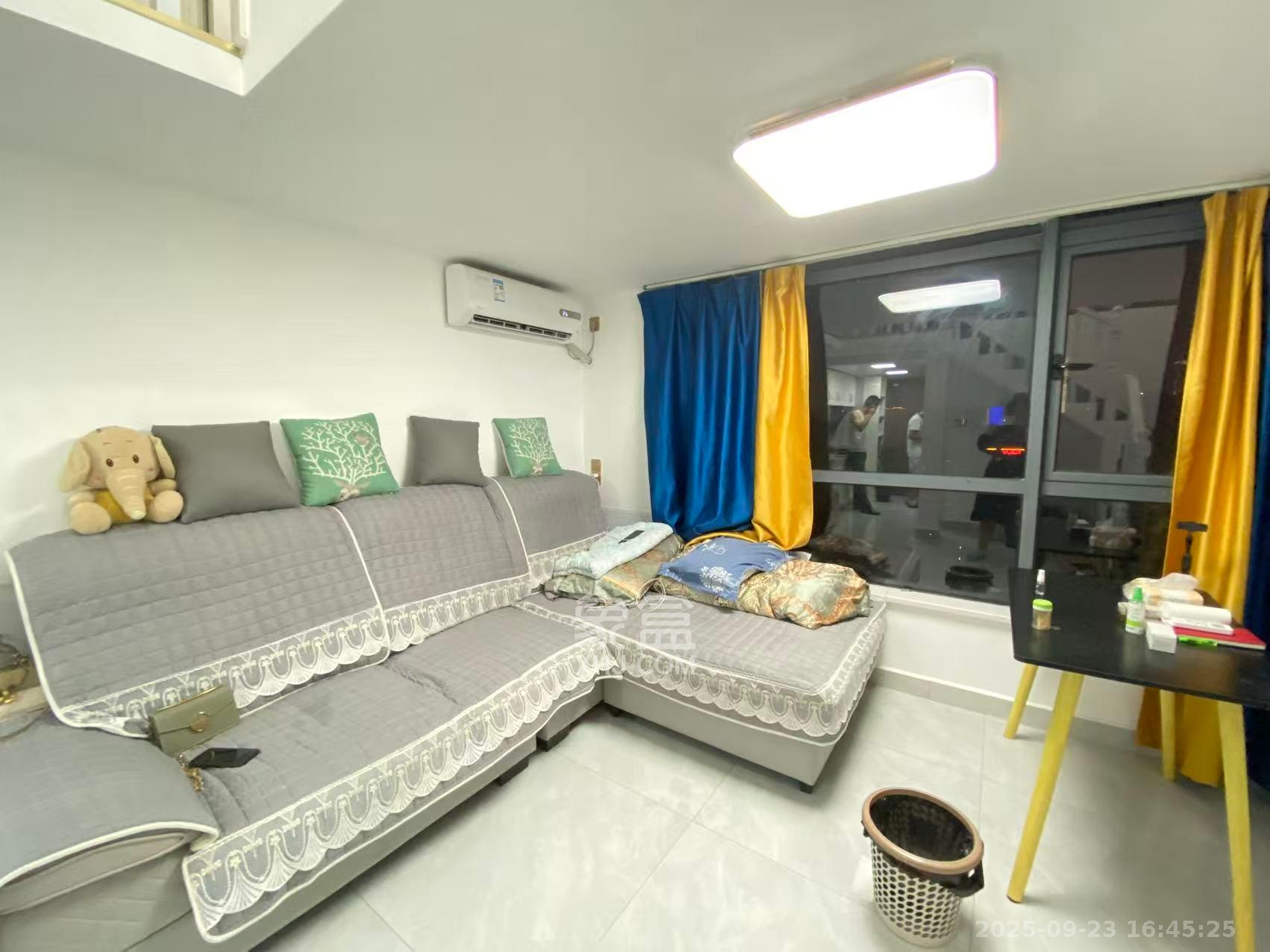 荣盛花语书苑  2室1厅1卫    2300.0元/月室内图