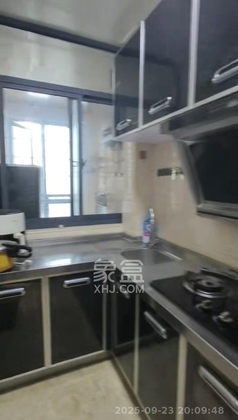 湘域相遇 1室1厅1卫 2200.0元/月 湘域相遇 1室1厅1卫 2200.0元/月室内图