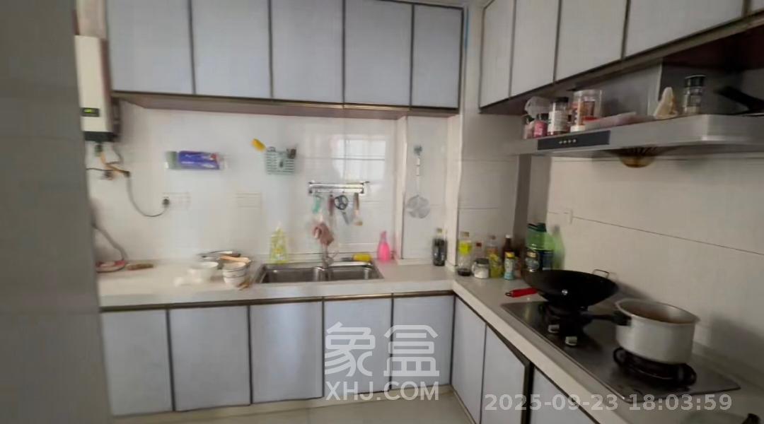 嘉顺苑 2室1厅1卫 2100.0元/月 嘉顺苑 2室1厅1卫 2100.0元/月室内图