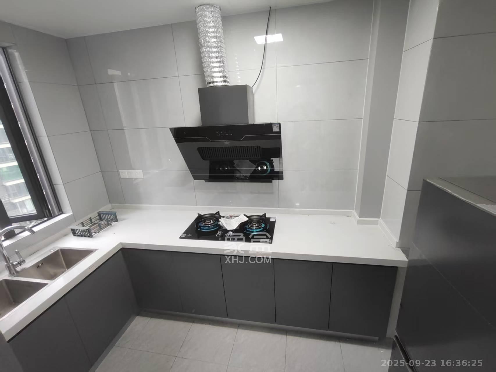 汉唐翰林府  4室2厅2卫    3800.0元/月 汉唐翰林府  4室2厅2卫    3800.0元/月室内图