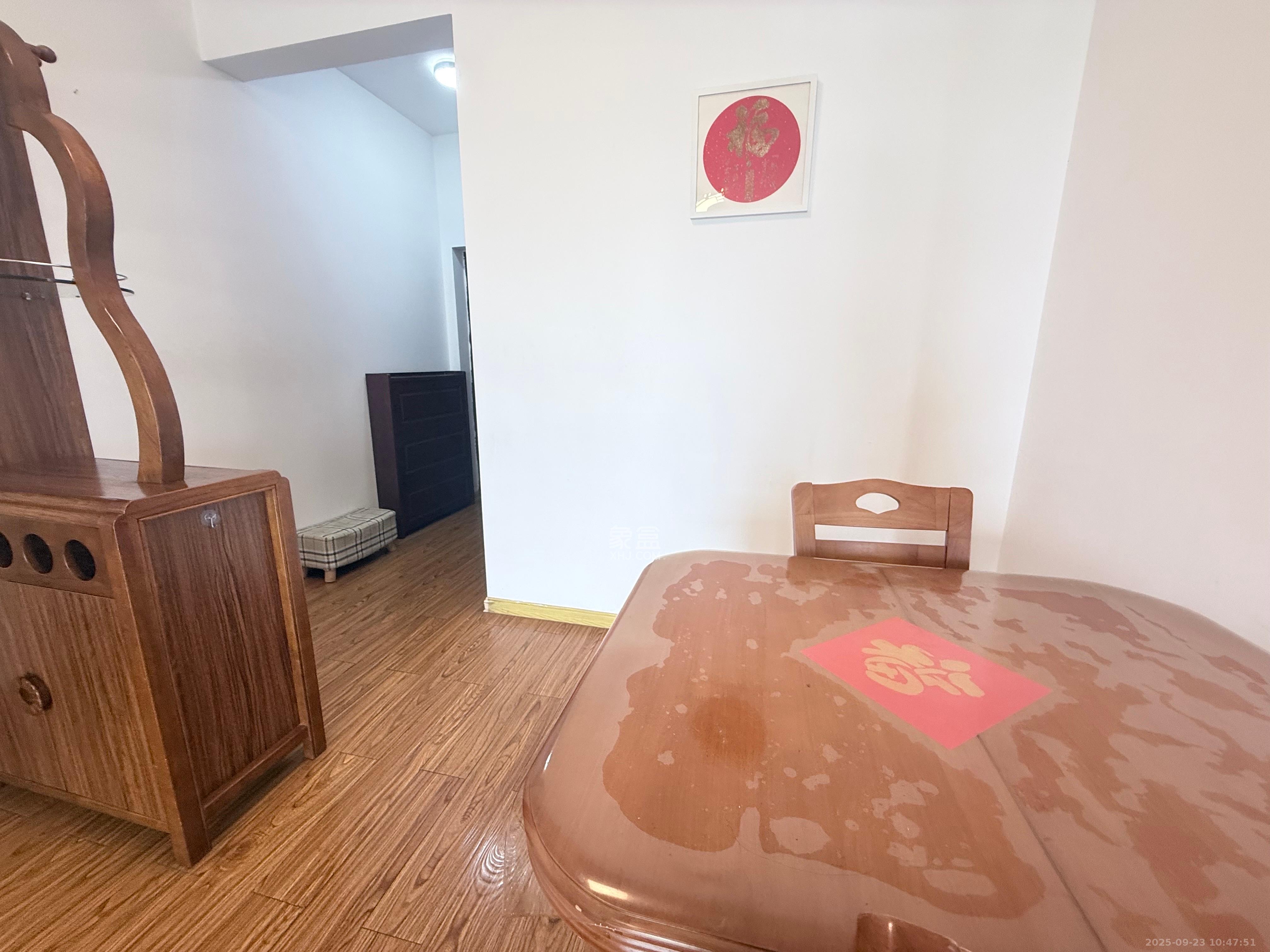 万里时代 2室1厅1卫 2200.0元/月 万里时代 2室1厅1卫 2200.0元/月室内图