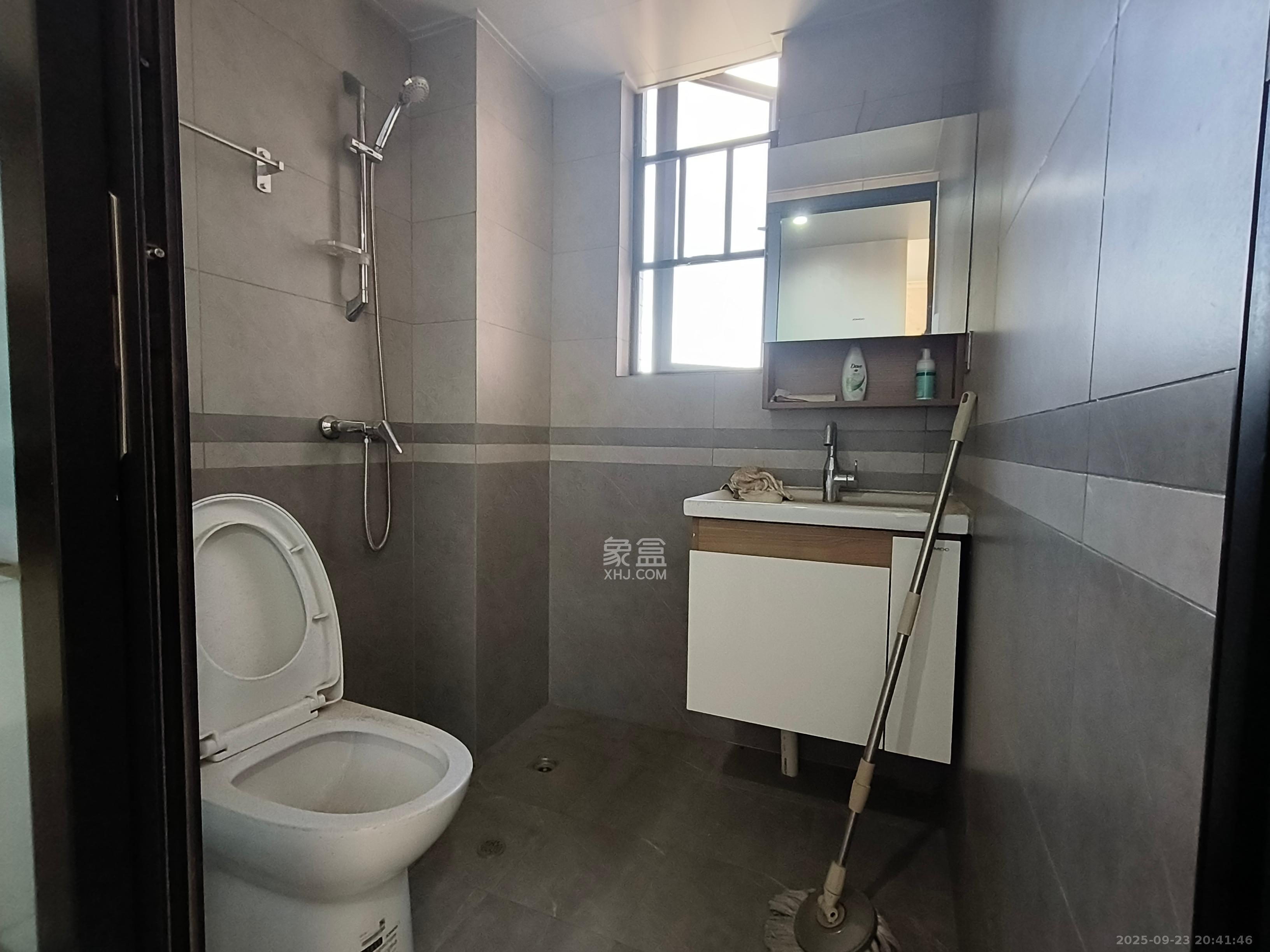 松雅湖壹号  4室2厅2卫    3200.0元/月室内图