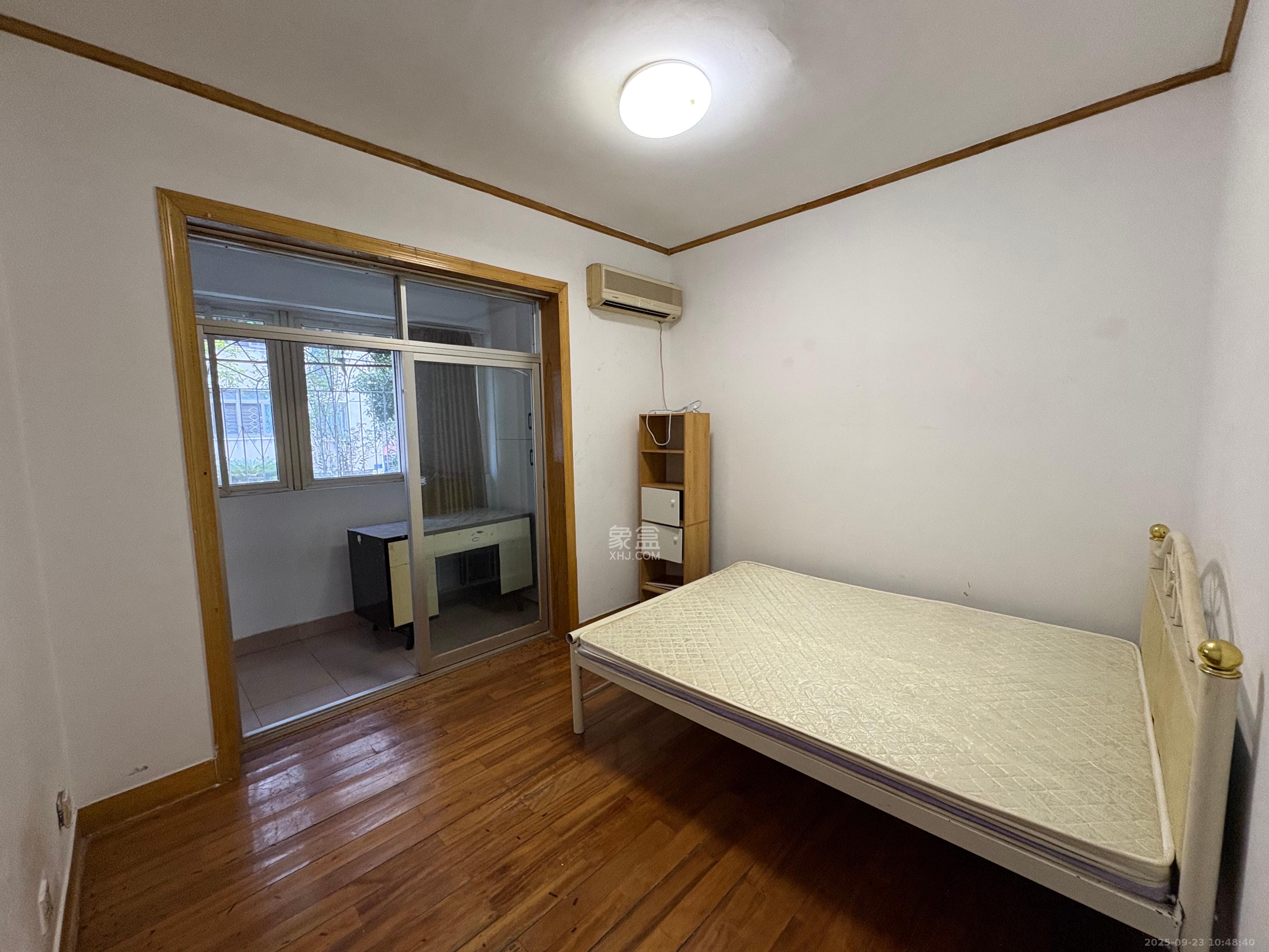 市政府小区（凤凰台巷66号）  3室2厅1卫    3000.0元/月室内图