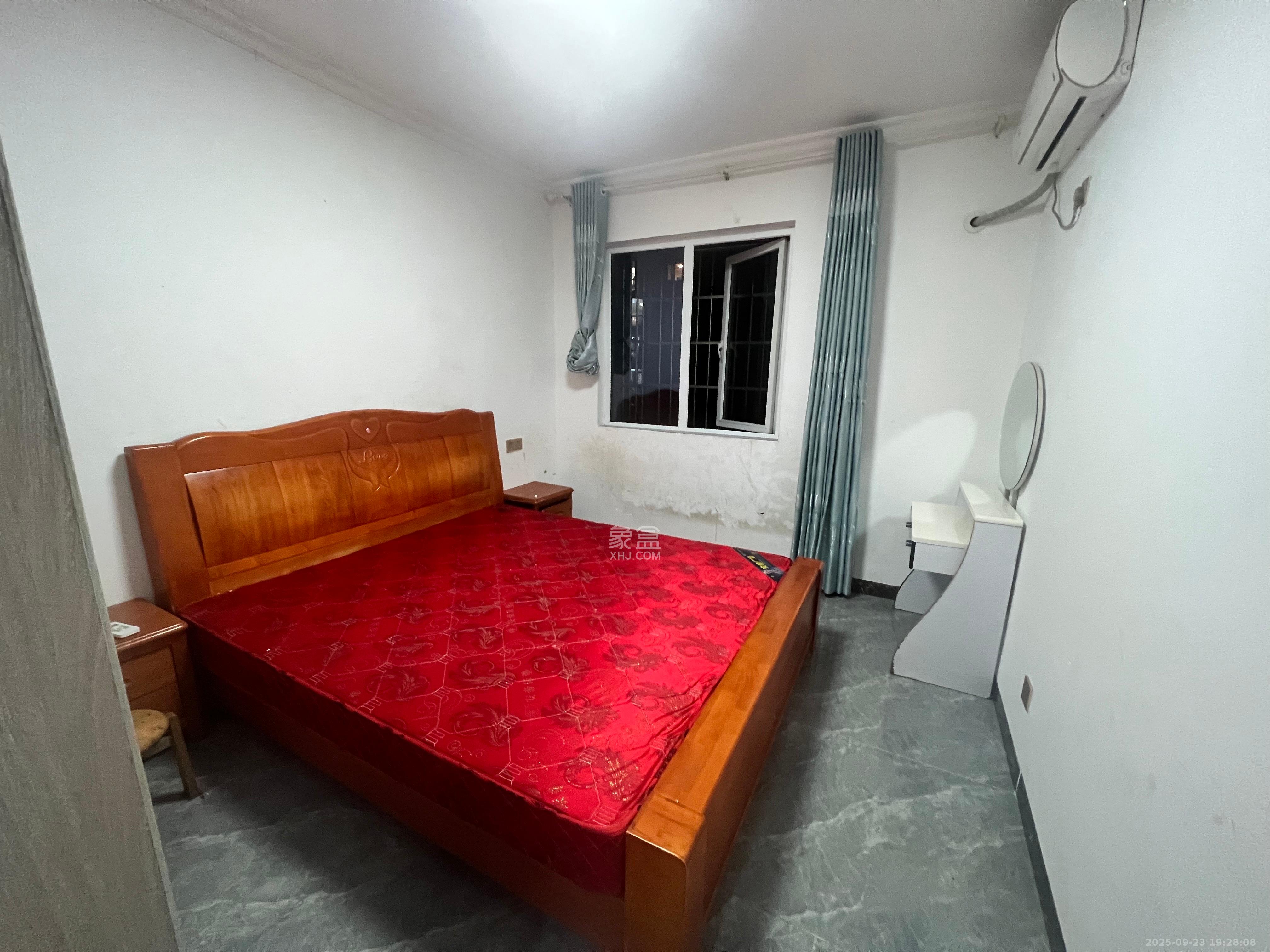 朝正美苑  2室1厅1卫    2000.0元/月室内图