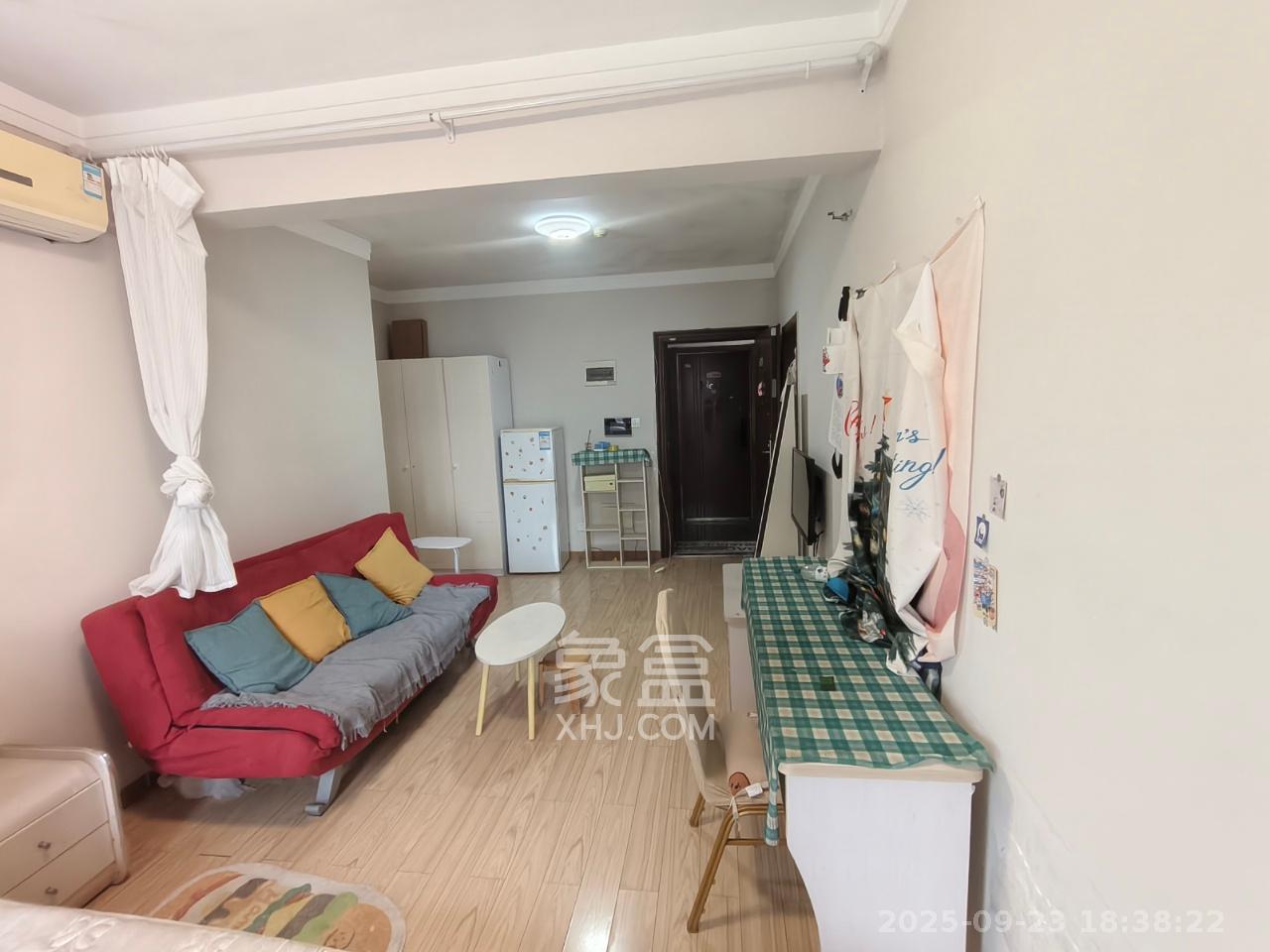 藏珑湖上国际花园 1室1厅1卫 1350.0元/月 藏珑湖上国际花园 1室1厅1卫 1350.0元/月户型图