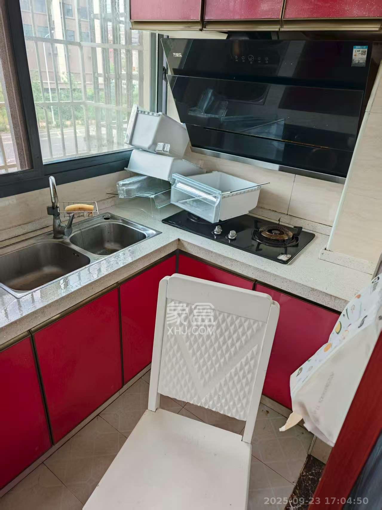 星城新宇黎锦苑 1室1厅1卫 1200.0元/月 星城新宇黎锦苑 1室1厅1卫 1200.0元/月室内图