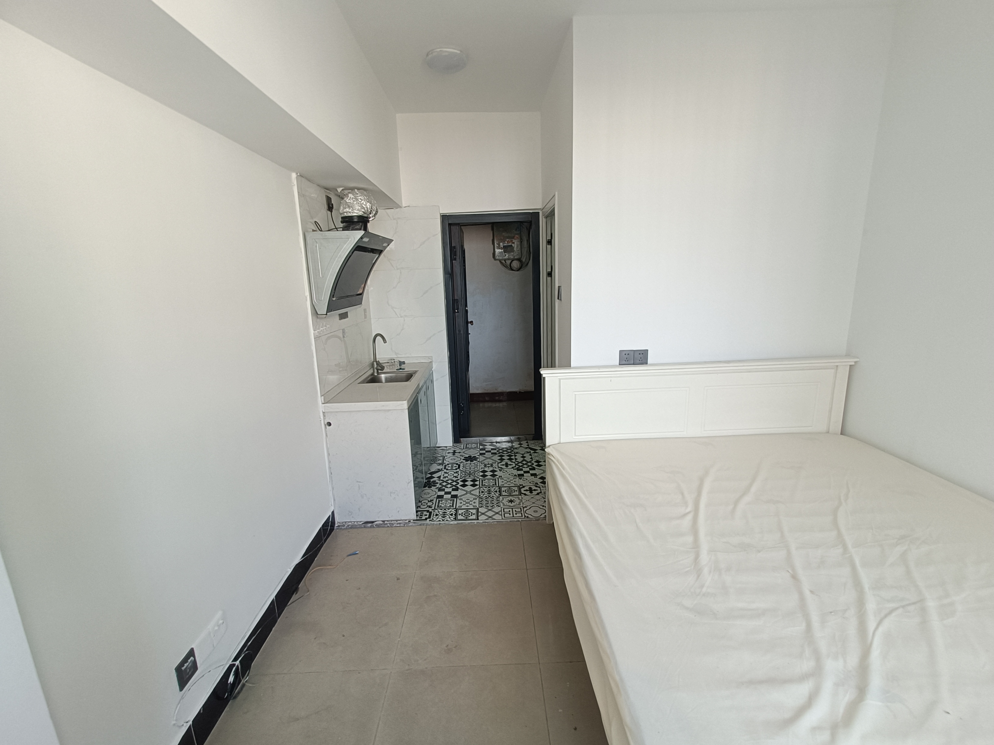 金都大厦(龙华路) 1室0厅1卫 999.0元/月 金都大厦(龙华路) 1室0厅1卫 999.0元/月户型图