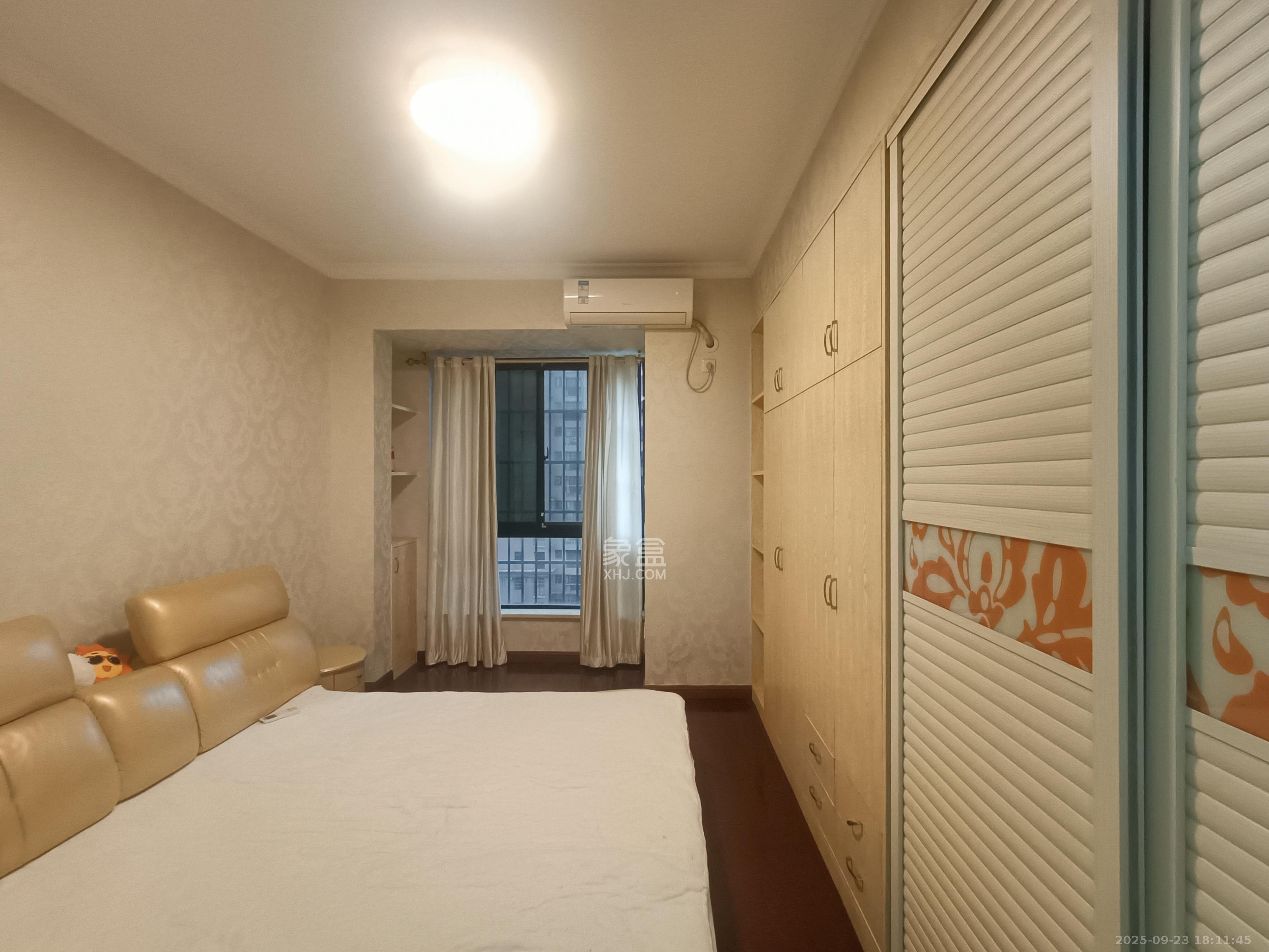 泰禹云开壹品  4室2厅2卫    2800.0元/月室内图