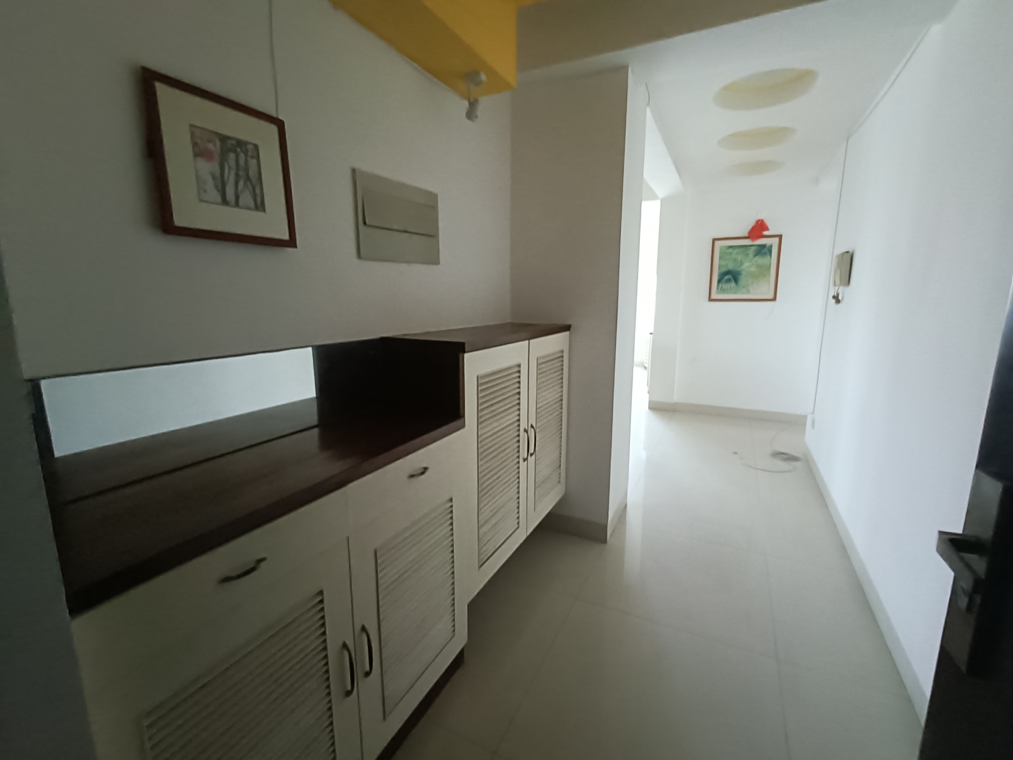 银通花园 3室2厅2卫 3200.0元/月 银通花园 3室2厅2卫 3200.0元/月室内图