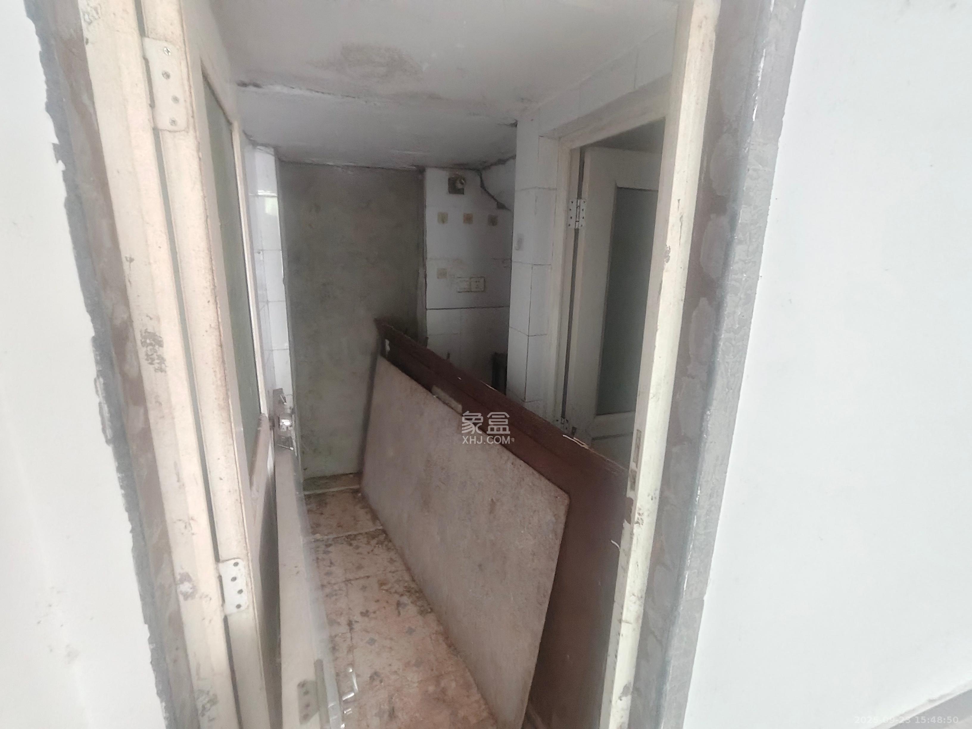 松雅安置小区   54.0㎡      2600.0元/月室内图