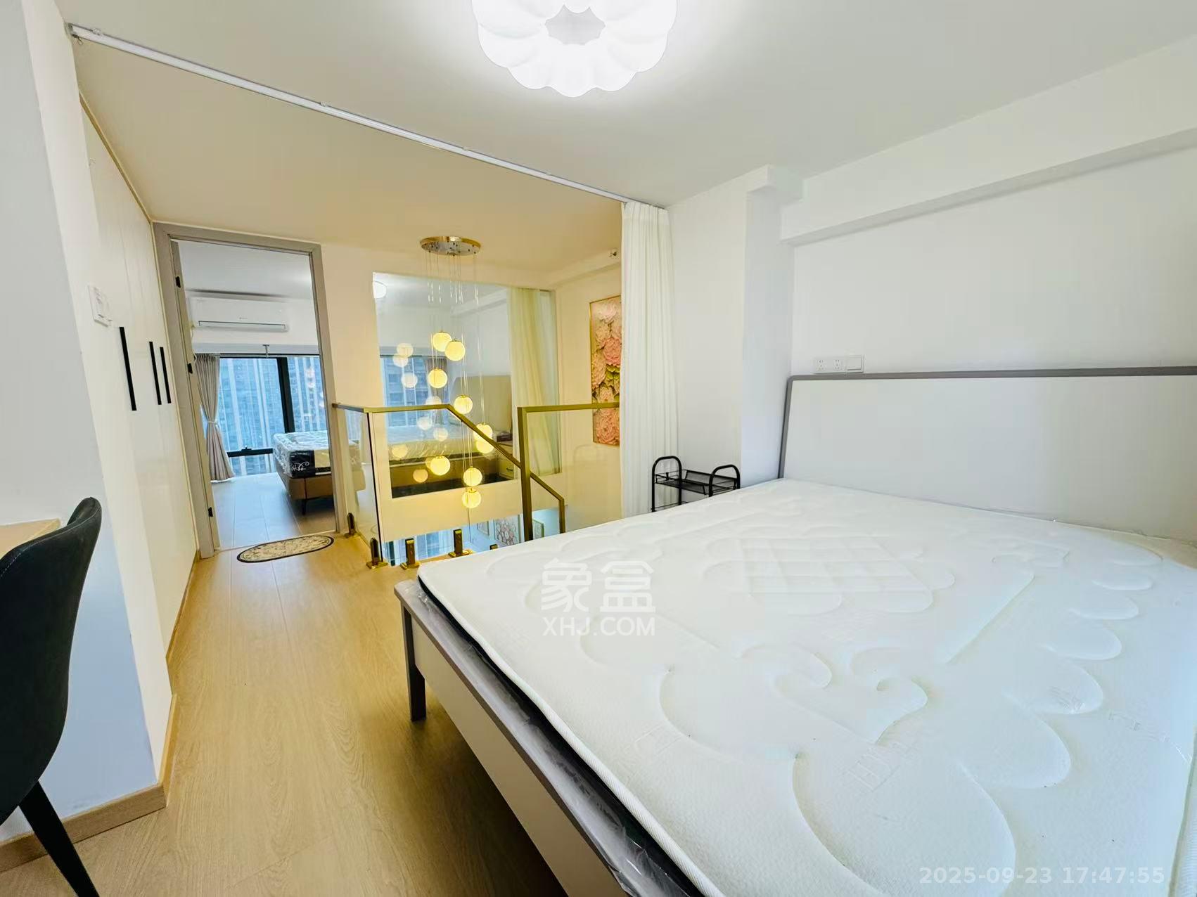 龙湖铂金岛 2室2厅1卫 2600.0元/月 龙湖铂金岛 2室2厅1卫 2600.0元/月室内图