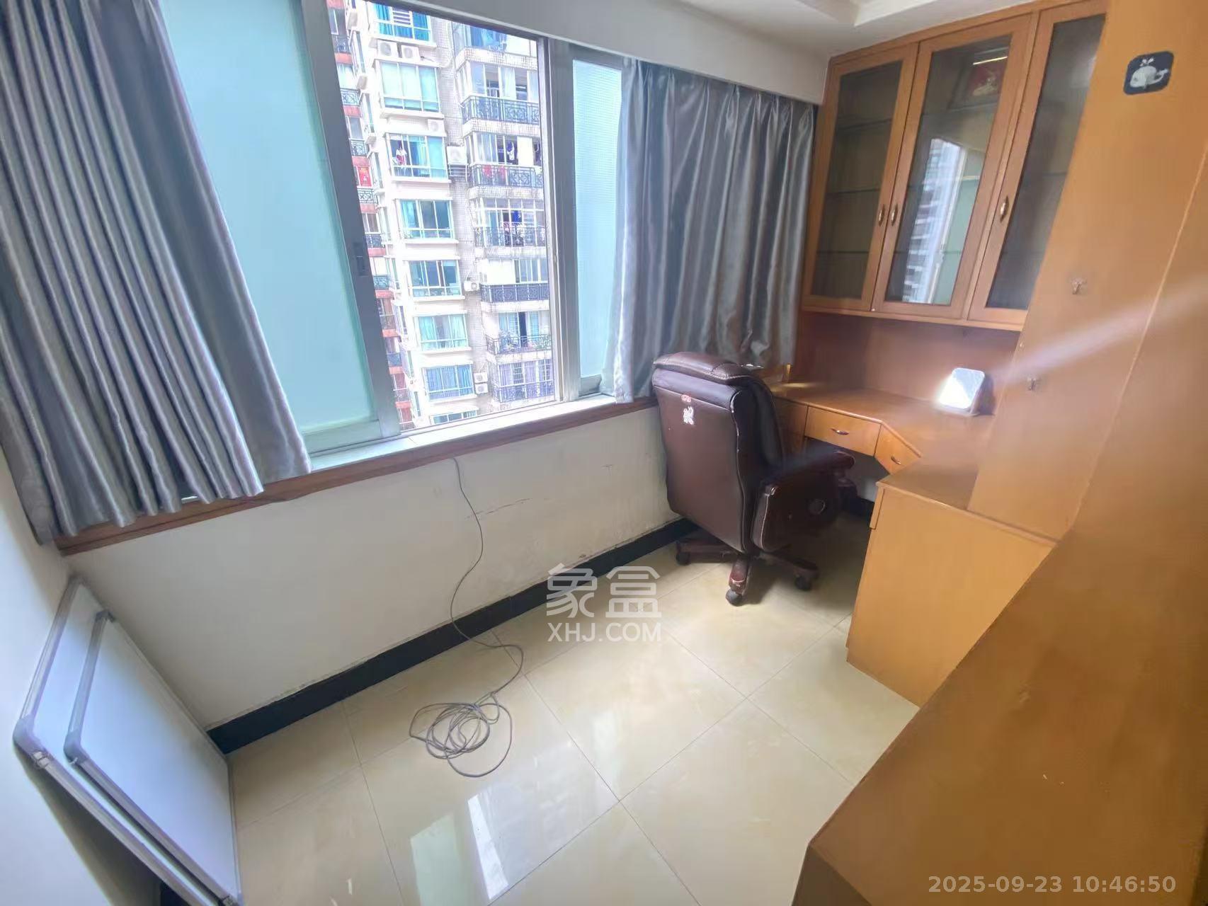 海东青大厦 1室1厅1卫 2400.0元/月 海东青大厦 1室1厅1卫 2400.0元/月室内图