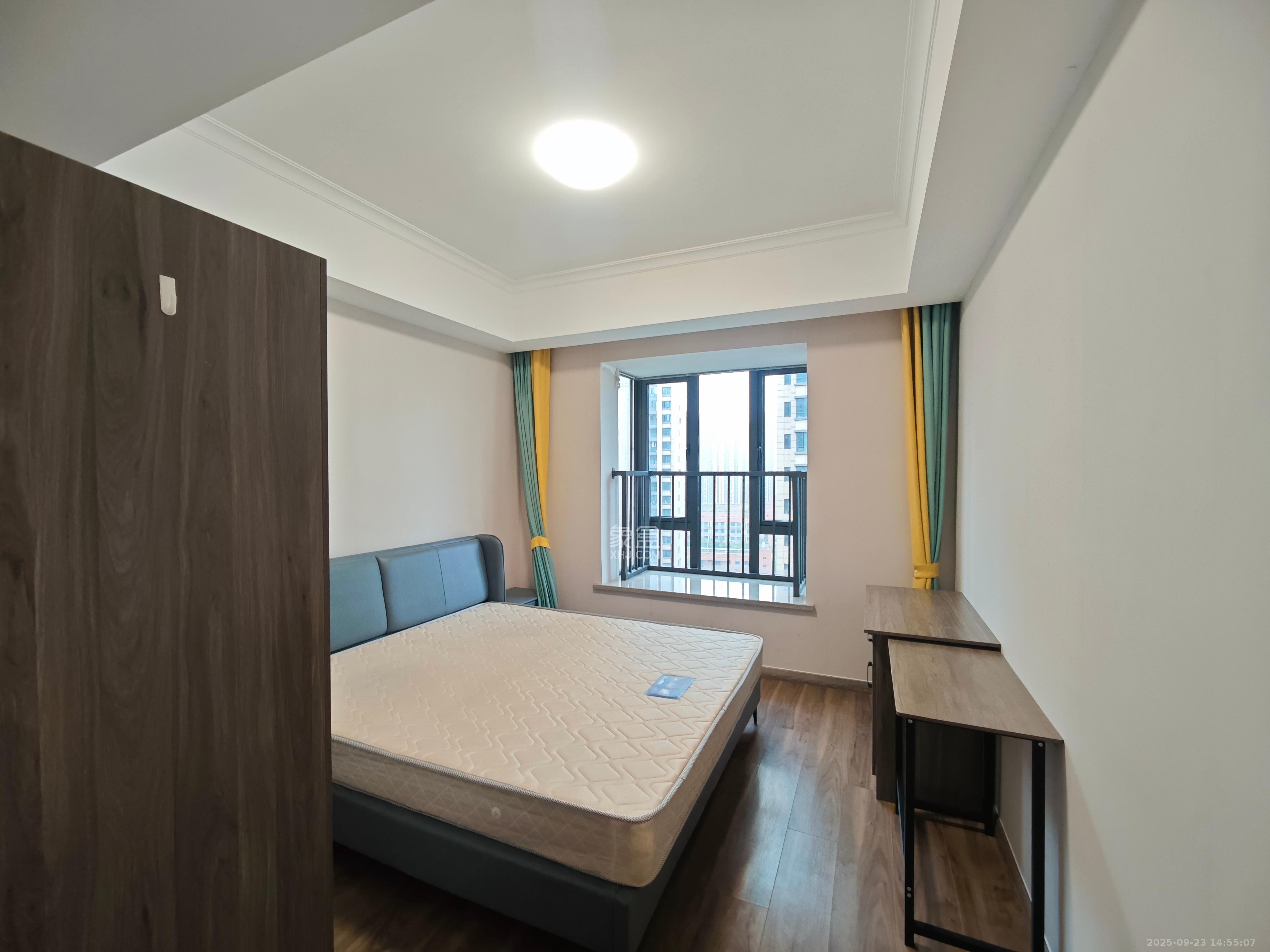 梦想新天地  4室2厅2卫    3800.0元/月室内图