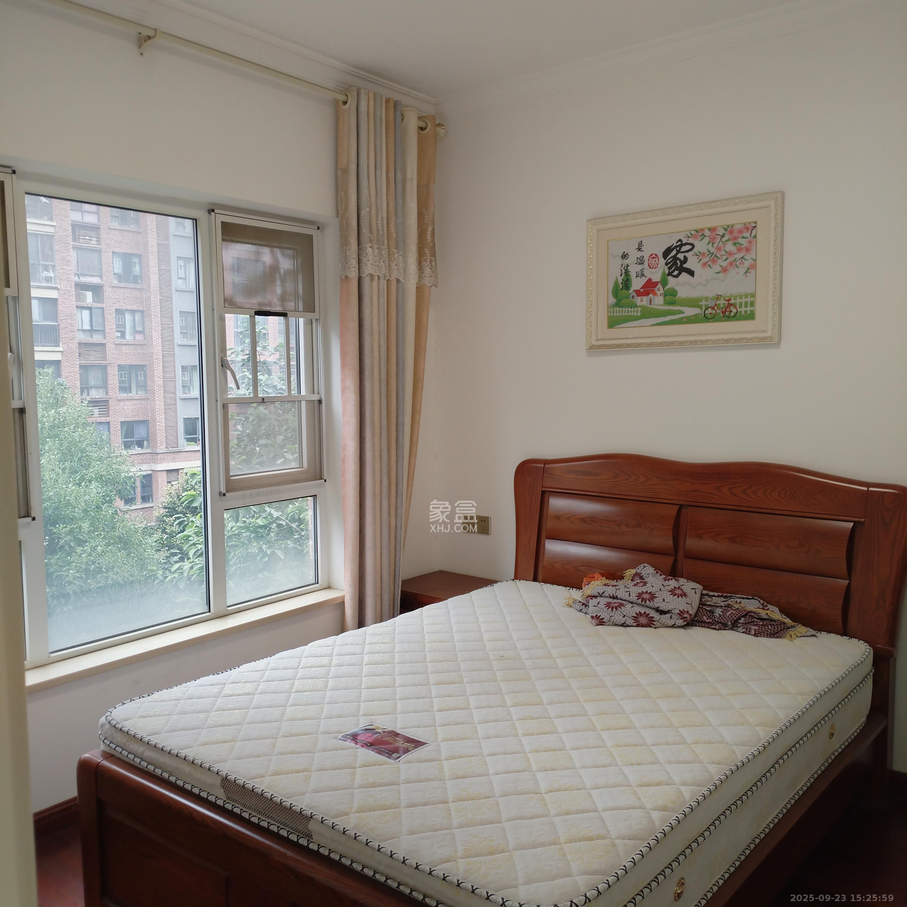 哈佛小镇(五矿哈佛小镇) 4室2厅2卫 2200.0元/月 哈佛小镇(五矿哈佛小镇) 4室2厅2卫 2200.0元/月室内图