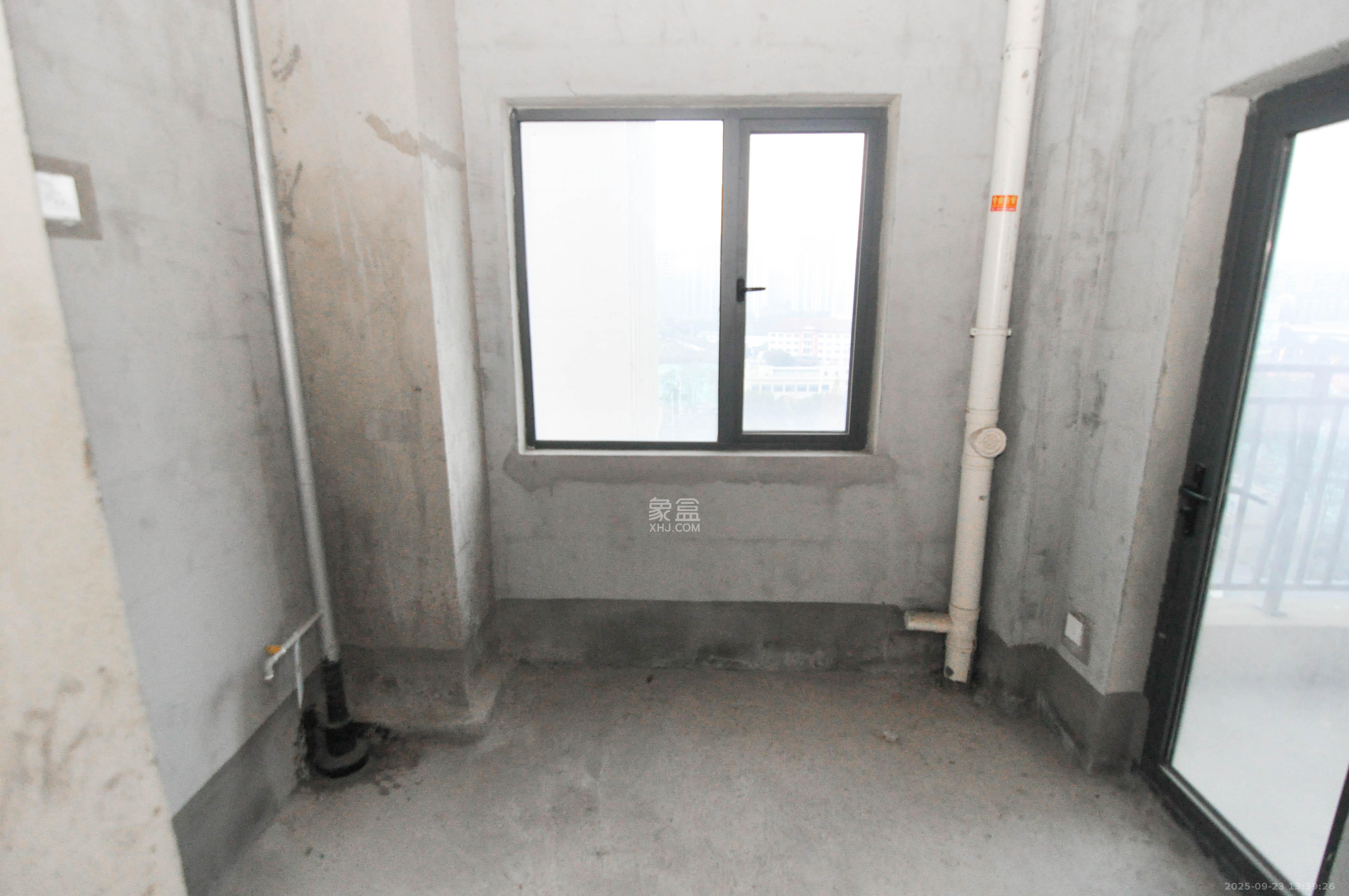 振业城三期 4室2厅2卫 139.0万 振业城三期 4室2厅2卫 139.0万其他