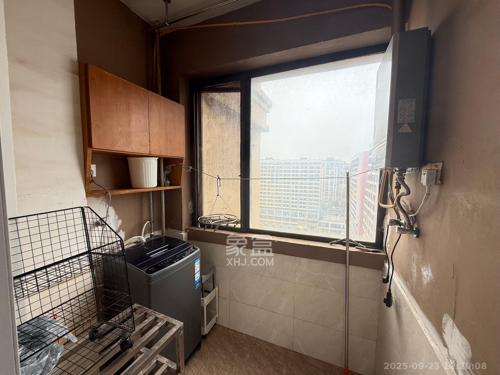 怡海星城 2室2厅1卫 1500.0元/月 怡海星城 2室2厅1卫 1500.0元/月室内图