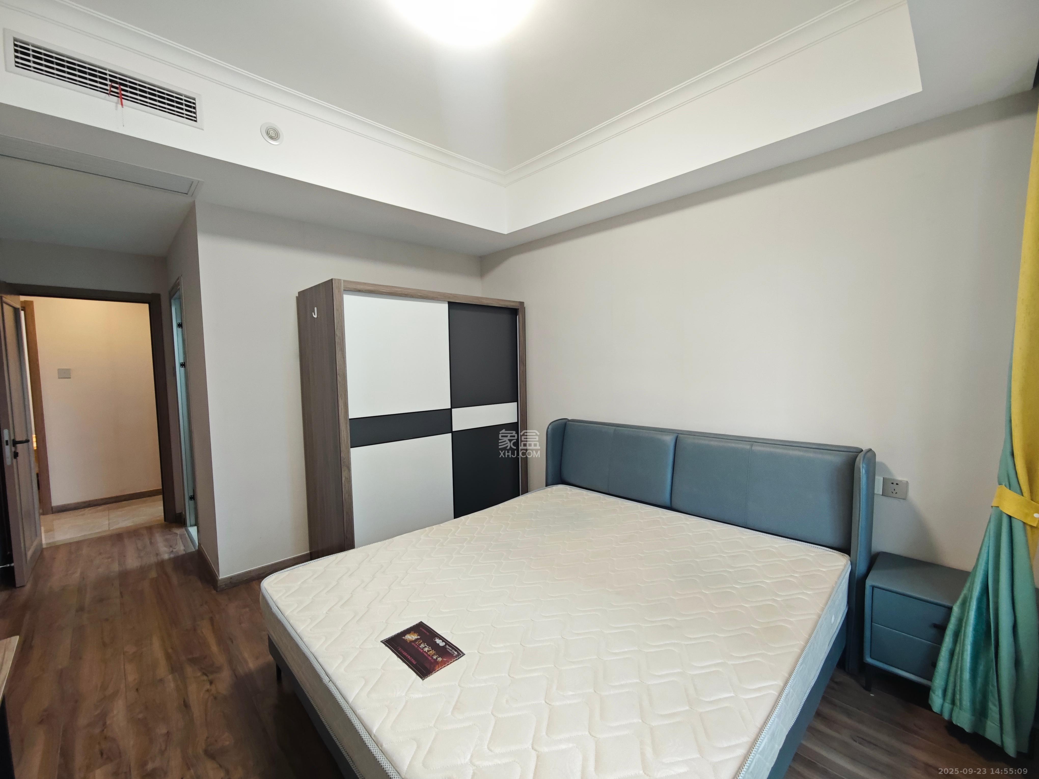 梦想新天地 4室2厅2卫 3800.0元/月 梦想新天地 4室2厅2卫 3800.0元/月室内图