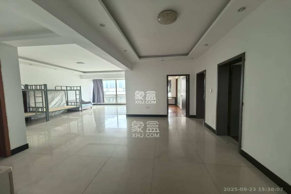 长宝1667 3室2厅2卫 4800.0元/月 长宝1667 3室2厅2卫 4800.0元/月室内图