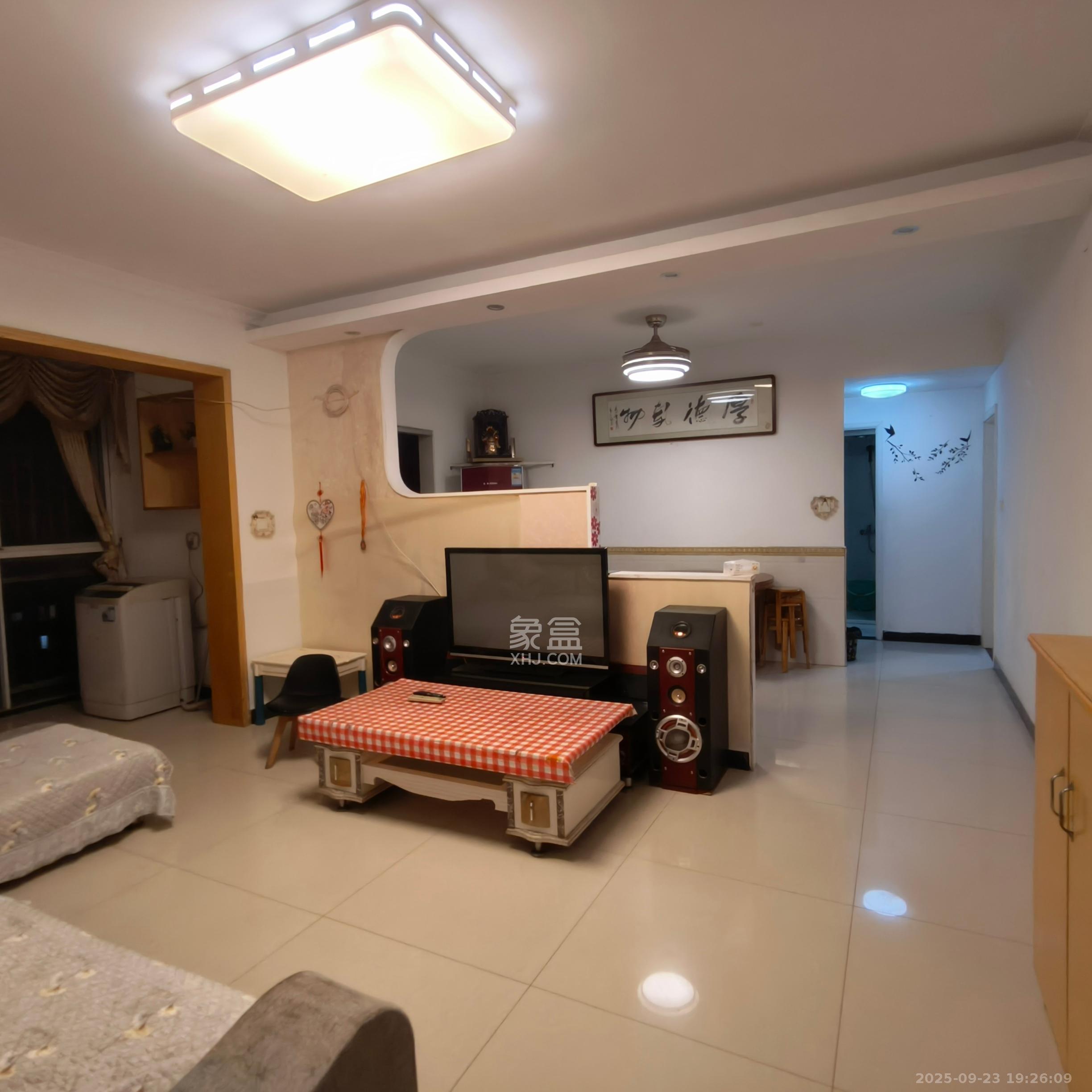 和润园一、二期 2室1厅1卫 1700.0元/月 和润园一、二期 2室1厅1卫 1700.0元/月室内图